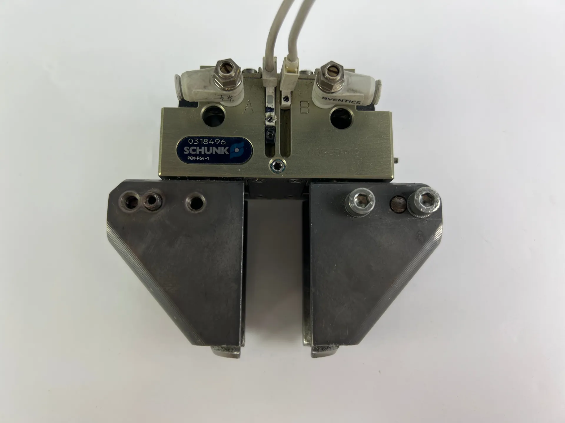 Schunk PGN+P64-1 Pneumatic Gripper 0318496 + 2x Sensors 135cm - Thumbnail 6