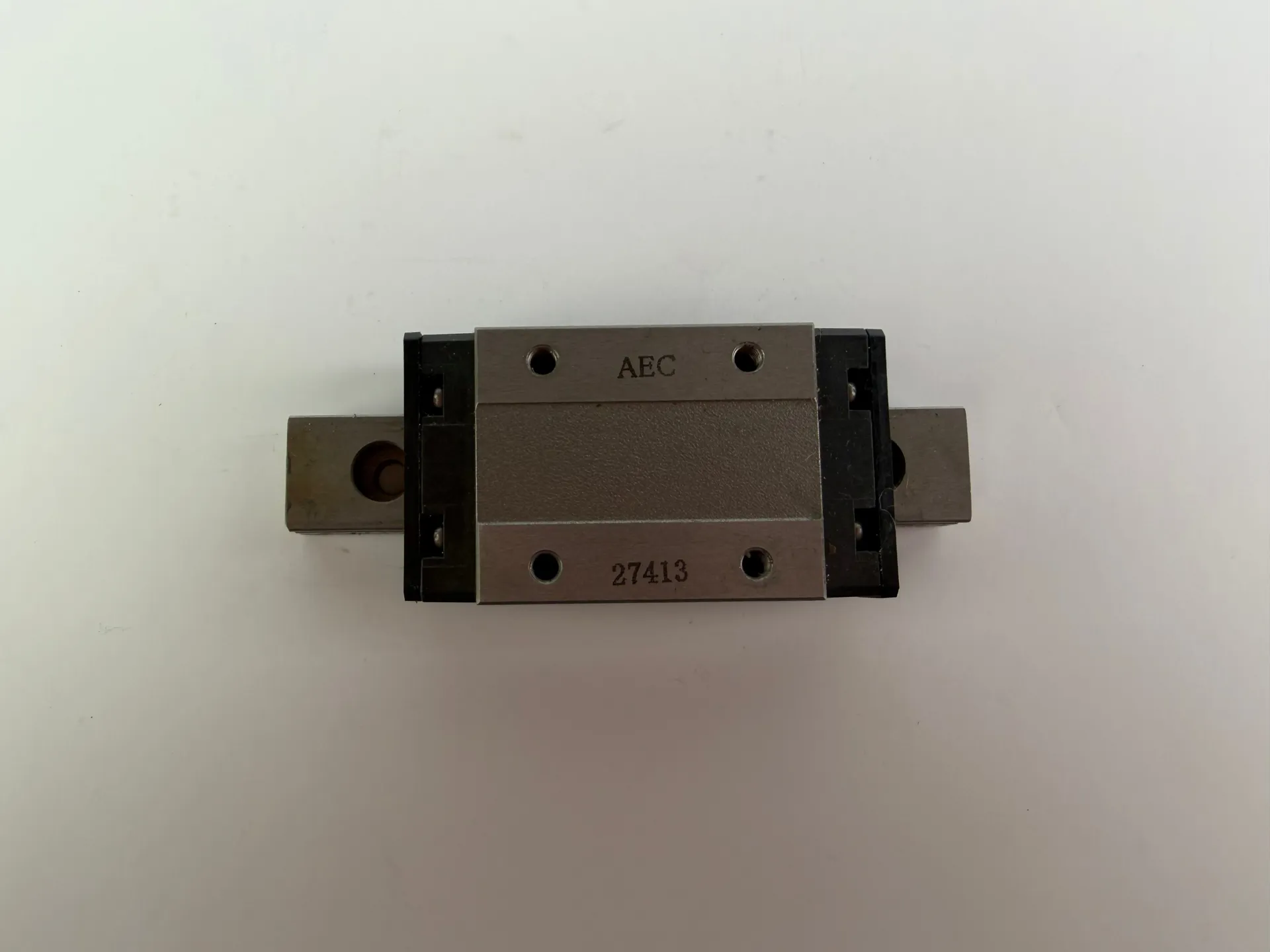 THK SRS12 Linear Guide Block – For 12 mm SRS Series Rails - Thumbnail 2