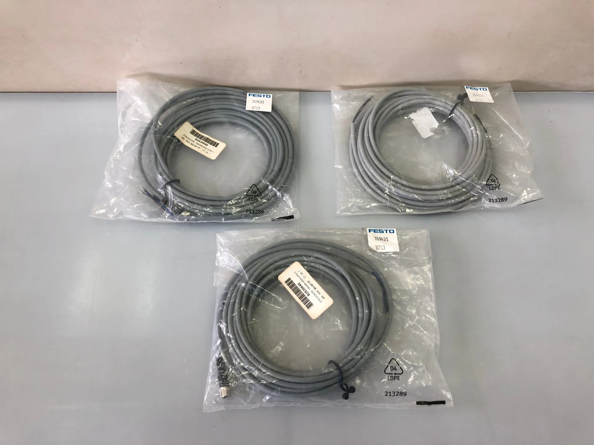 FESTO SIM-M8-3GD-5-PU 159421 CONNECTING LINE - Thumbnail 3