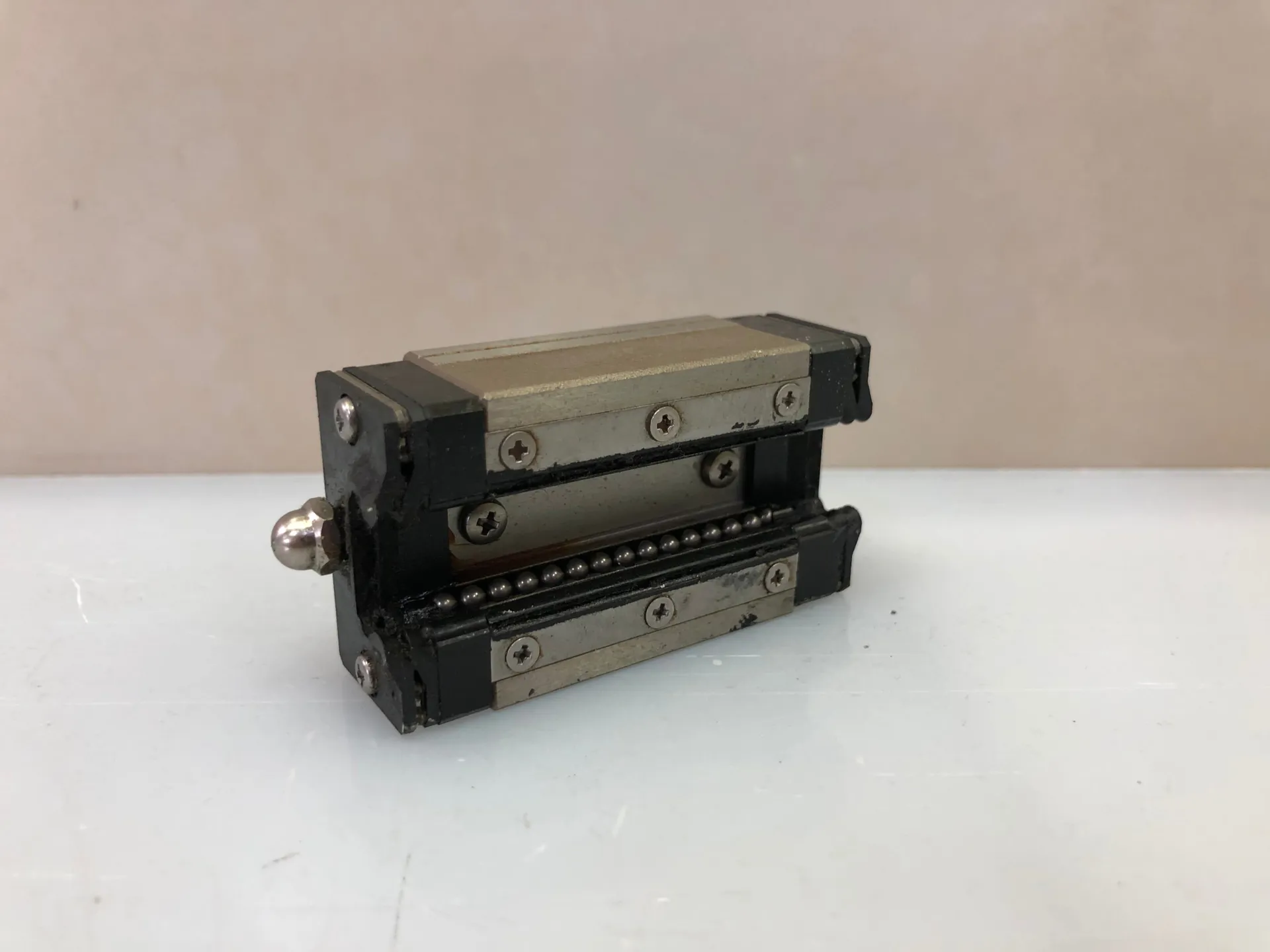 MiSUMi SXR24 Linear Guide Block – Compact Precision Linear Motion - Thumbnail 2