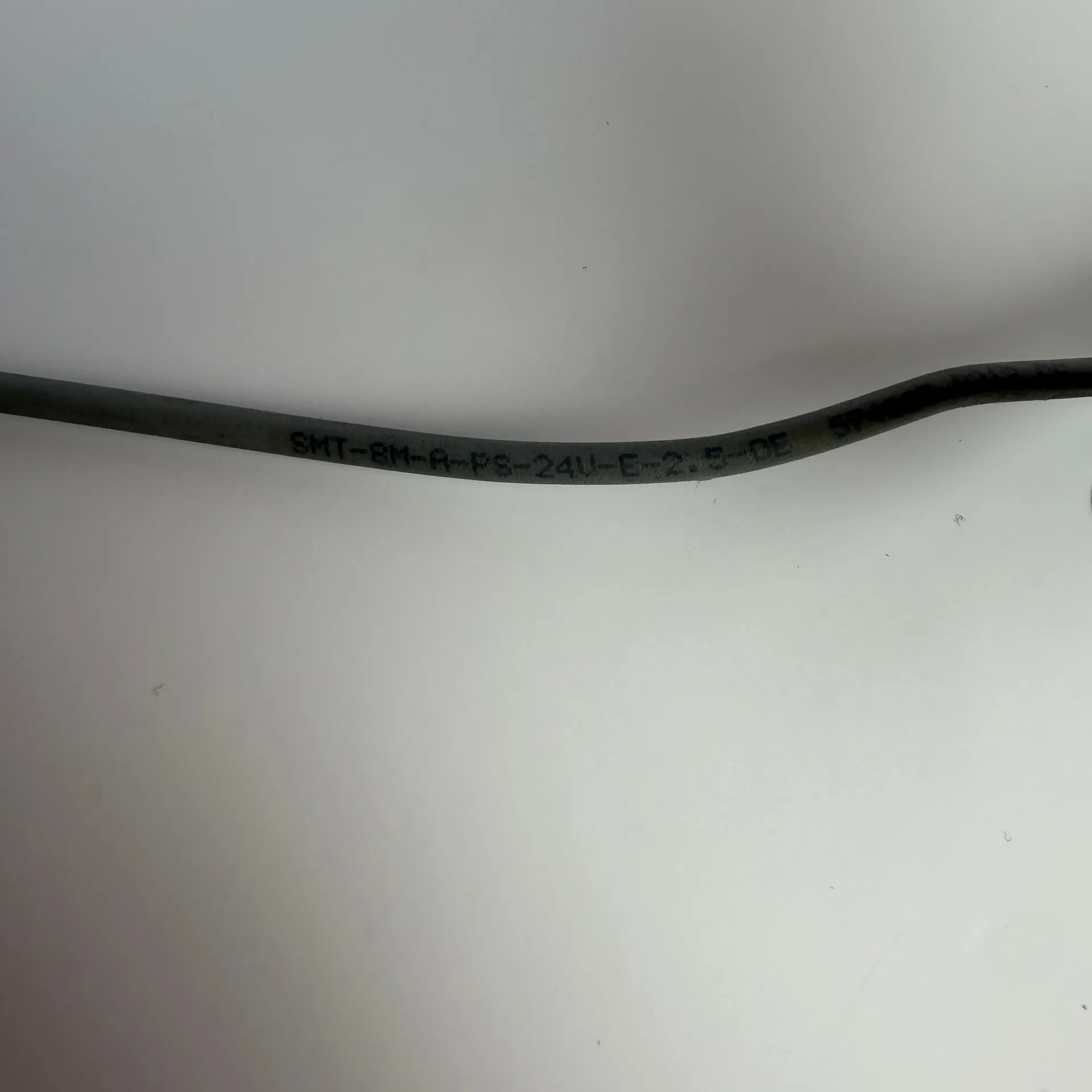 Festo 574335 SMT-8M-A-PS-24V-E-2,5-OE PNP Proximity Sensor 100cm Cable - Thumbnail 6