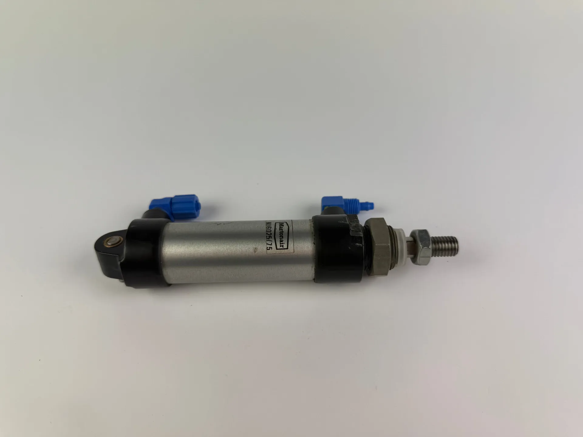 Martonair M/6025/75 Pneumatic Cylinder 25mm Bore 75mm Stroke Double Acting - Thumbnail 2