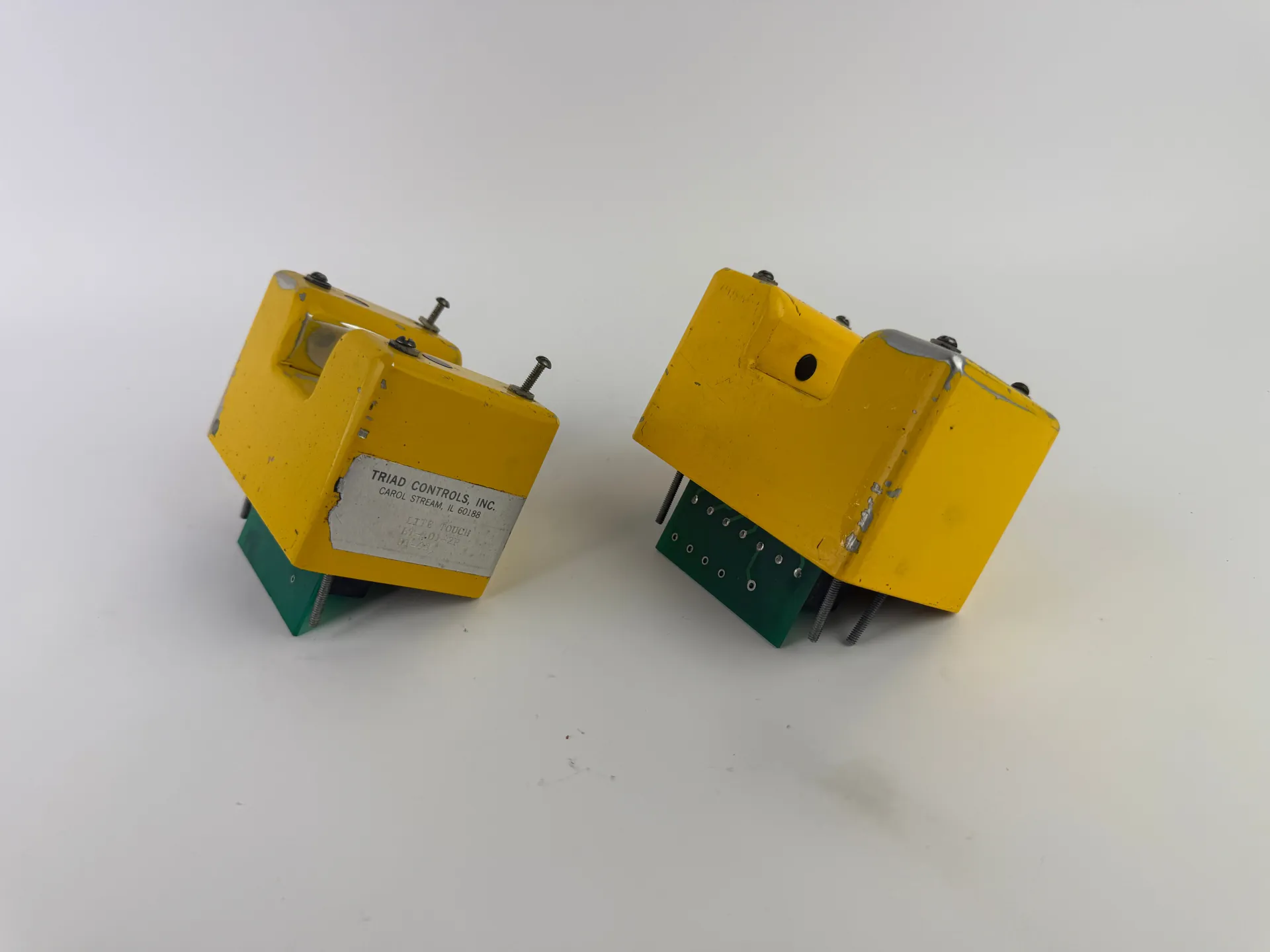 Lot of 2 Triad Controls LT-101-2P-1 Lite Touch Industrial Switch Untested - Image 1