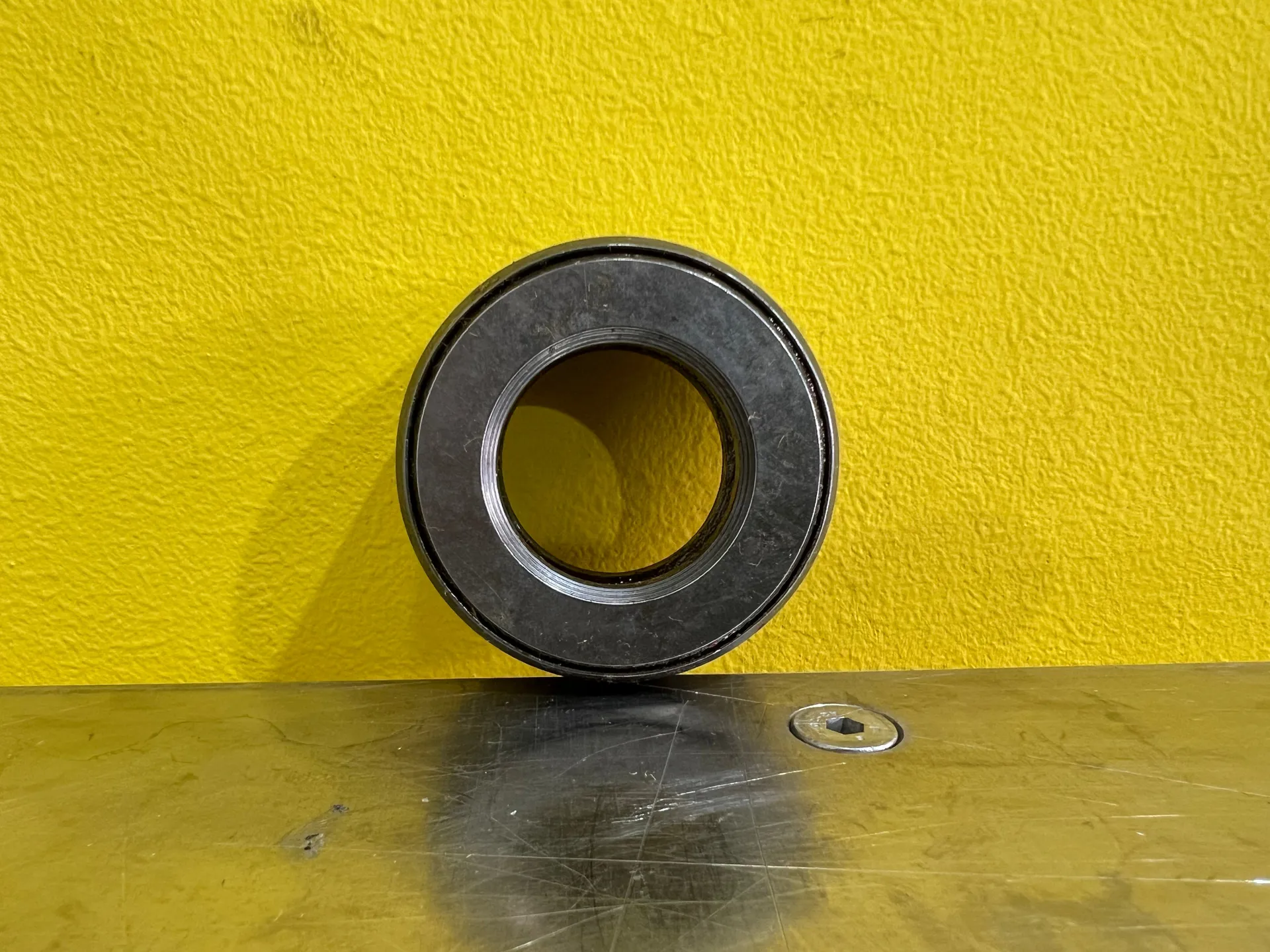 Andrews Dixie Bearing 8-11 – Precision Ball Bearing - Image 1