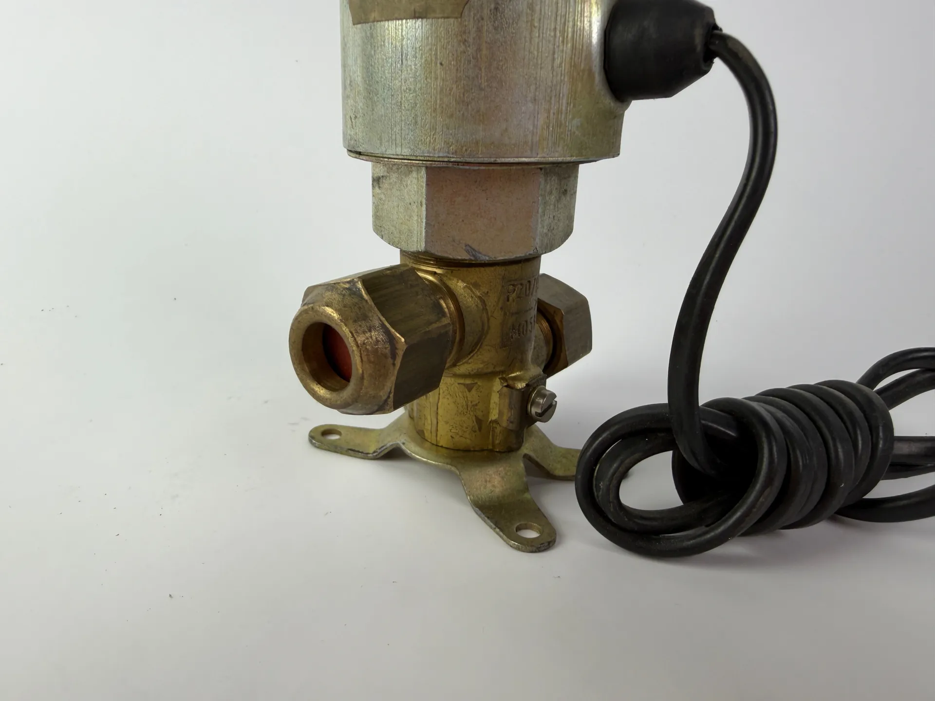 FACH Cieszyn EZ P10 Solenoid Valve 220V 8W 12MPa Made in Poland - Thumbnail 5