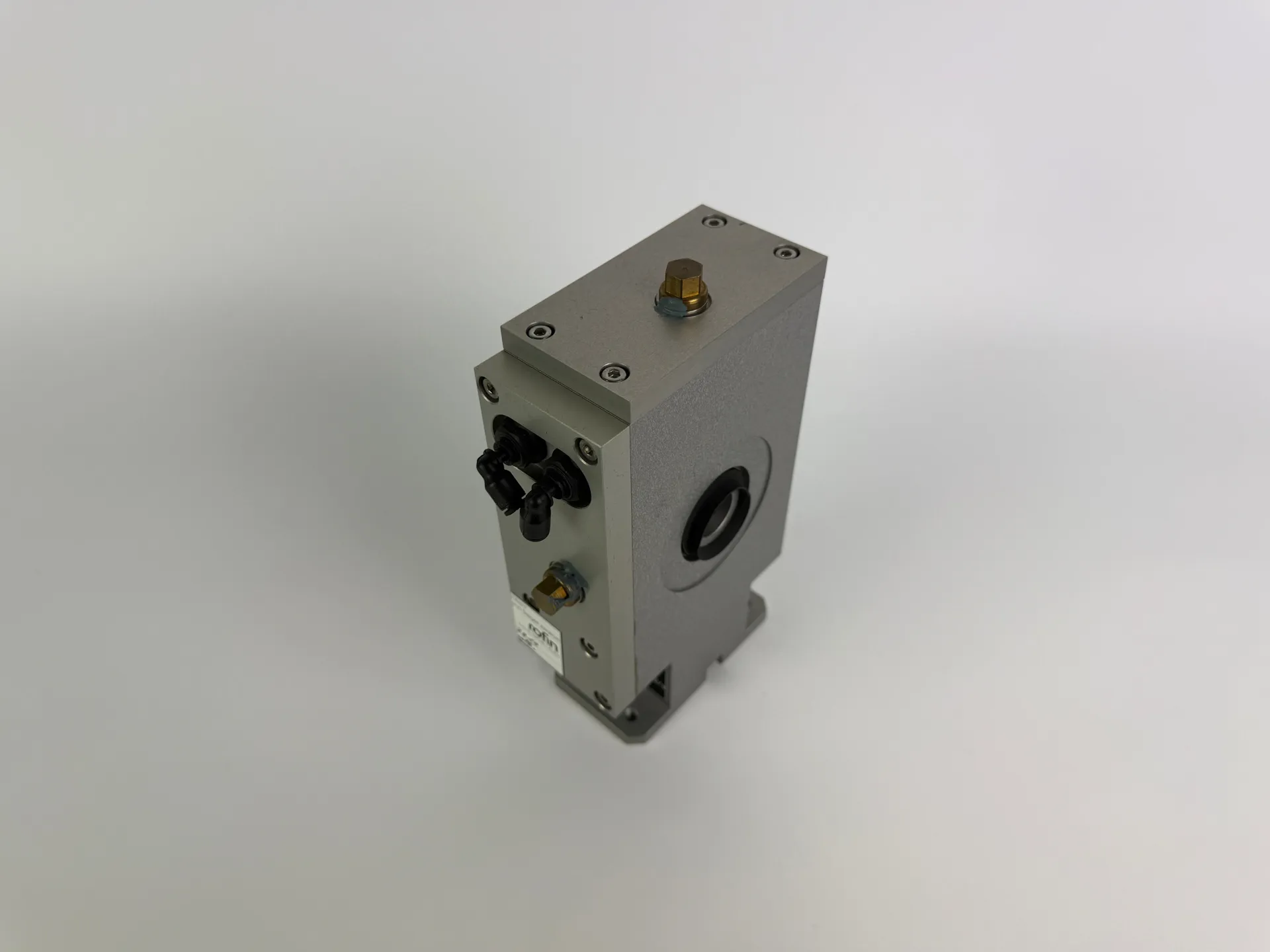 1x Rofin 101 112 229 Cooled Laser In-Beam Focuser Lens / Filter Module - Image 1