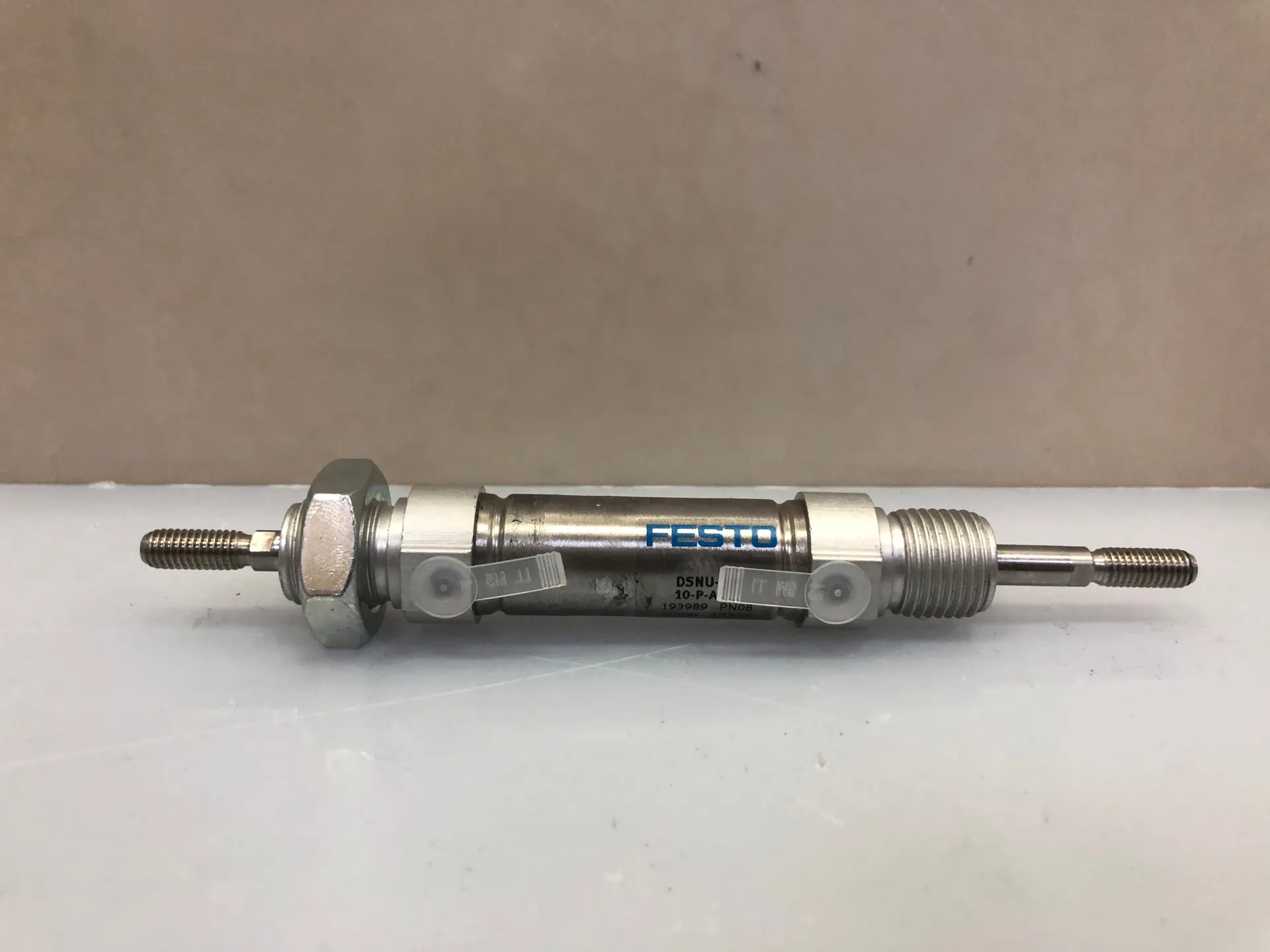 Festo DSNU-16-10-P-A-S2 Pneumatic Cylinder 16mm Bore 10mm Stroke – 193989 - Image 1
