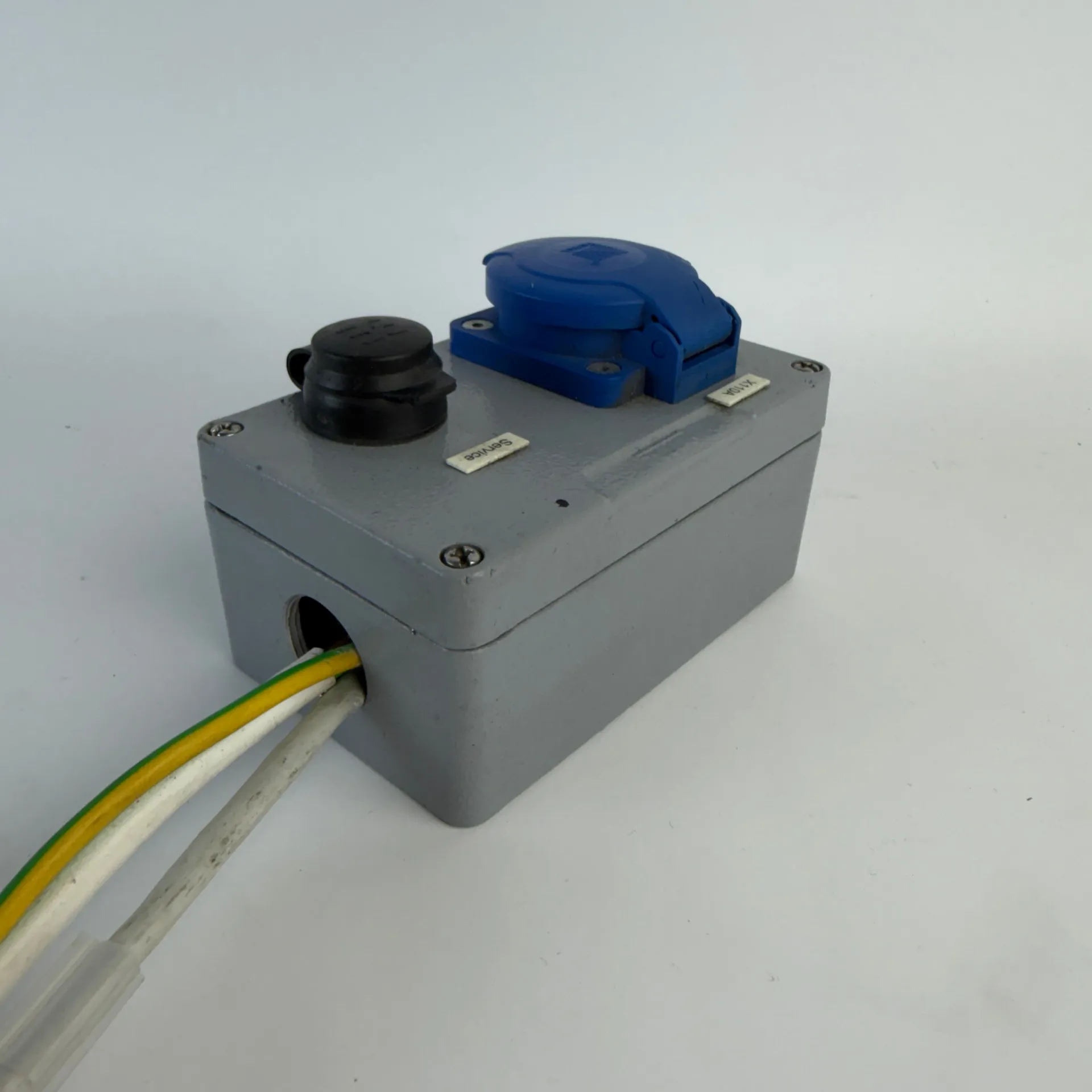 Rittal Industrial Service Connection Box with 16A 250V Socket & RJ45 Ethernet Port - Thumbnail 5