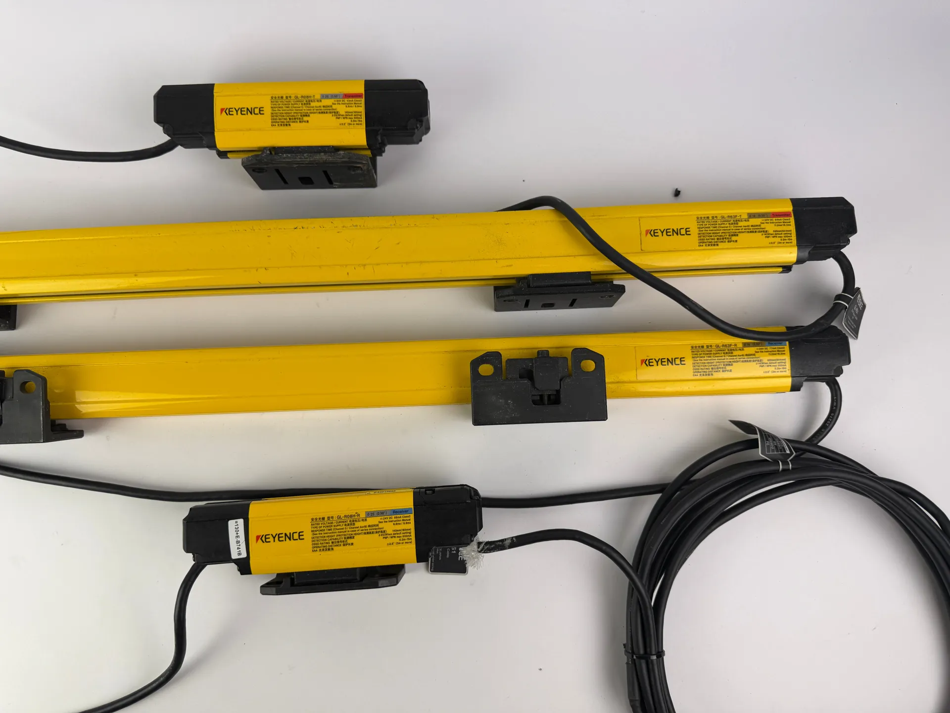 Keyence GL-R63F-T GL-R63F-R GL-R08H-T GL-R08H-R Safety Light Curtain Sensors Set - Thumbnail 3