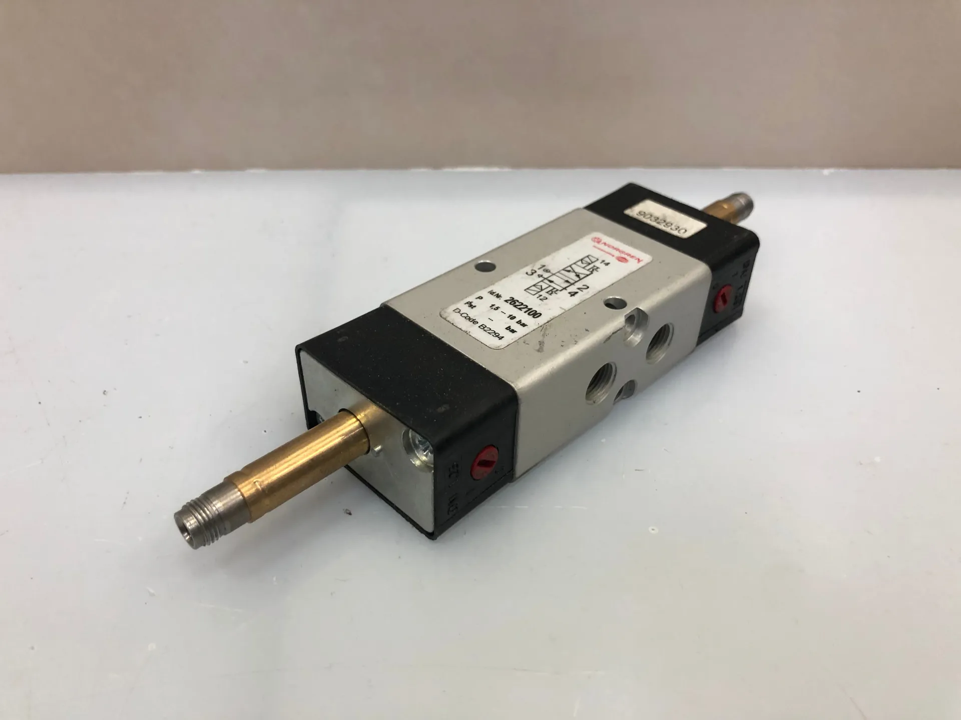 1x Norgren Herion 2622100 Solenoid Valve 24V DC 3/2-Way Pneumatic Valve - Thumbnail 2