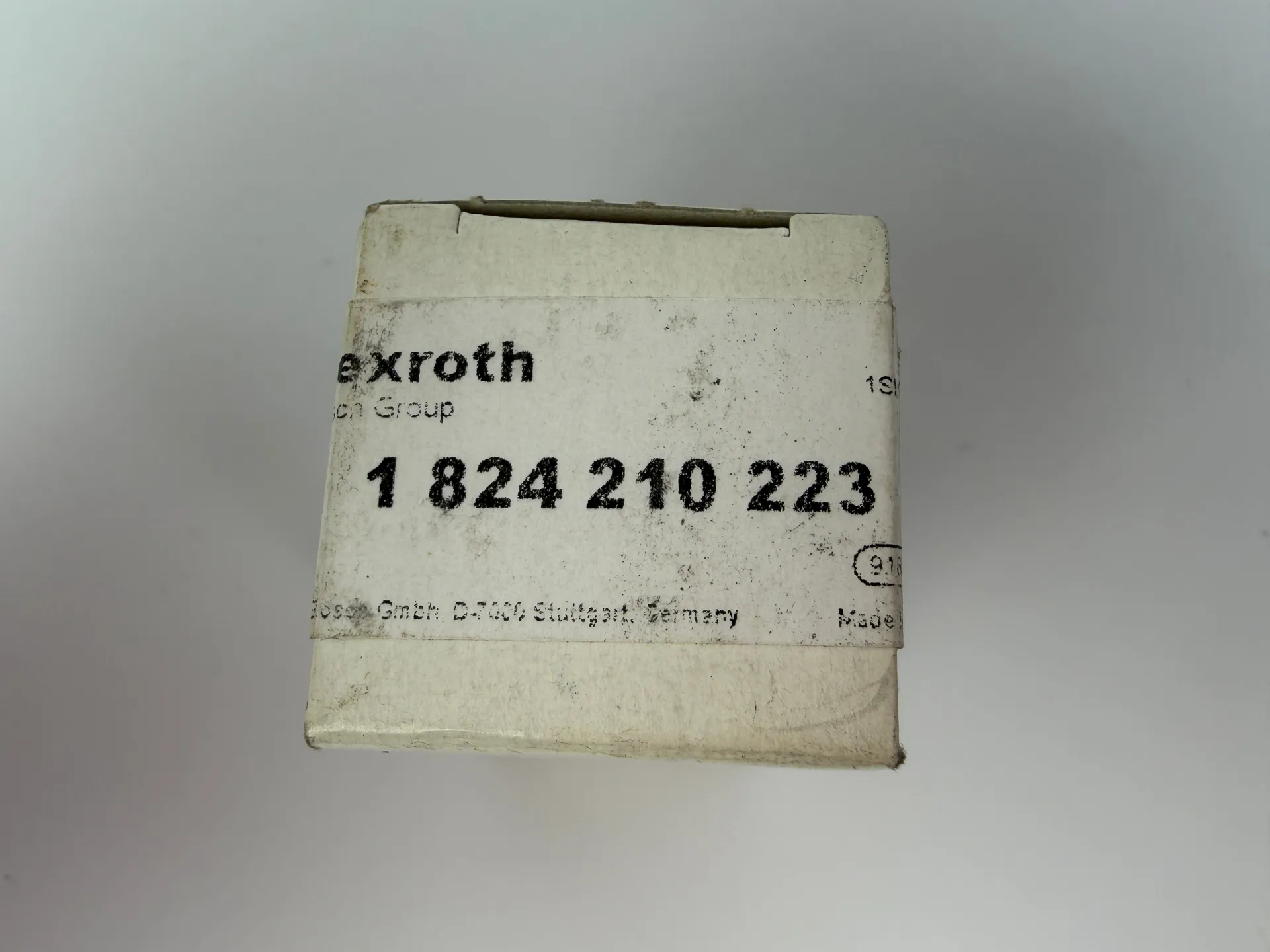 Rexroth Solenoid Valve Coil 1 824 210 223 - Image 1