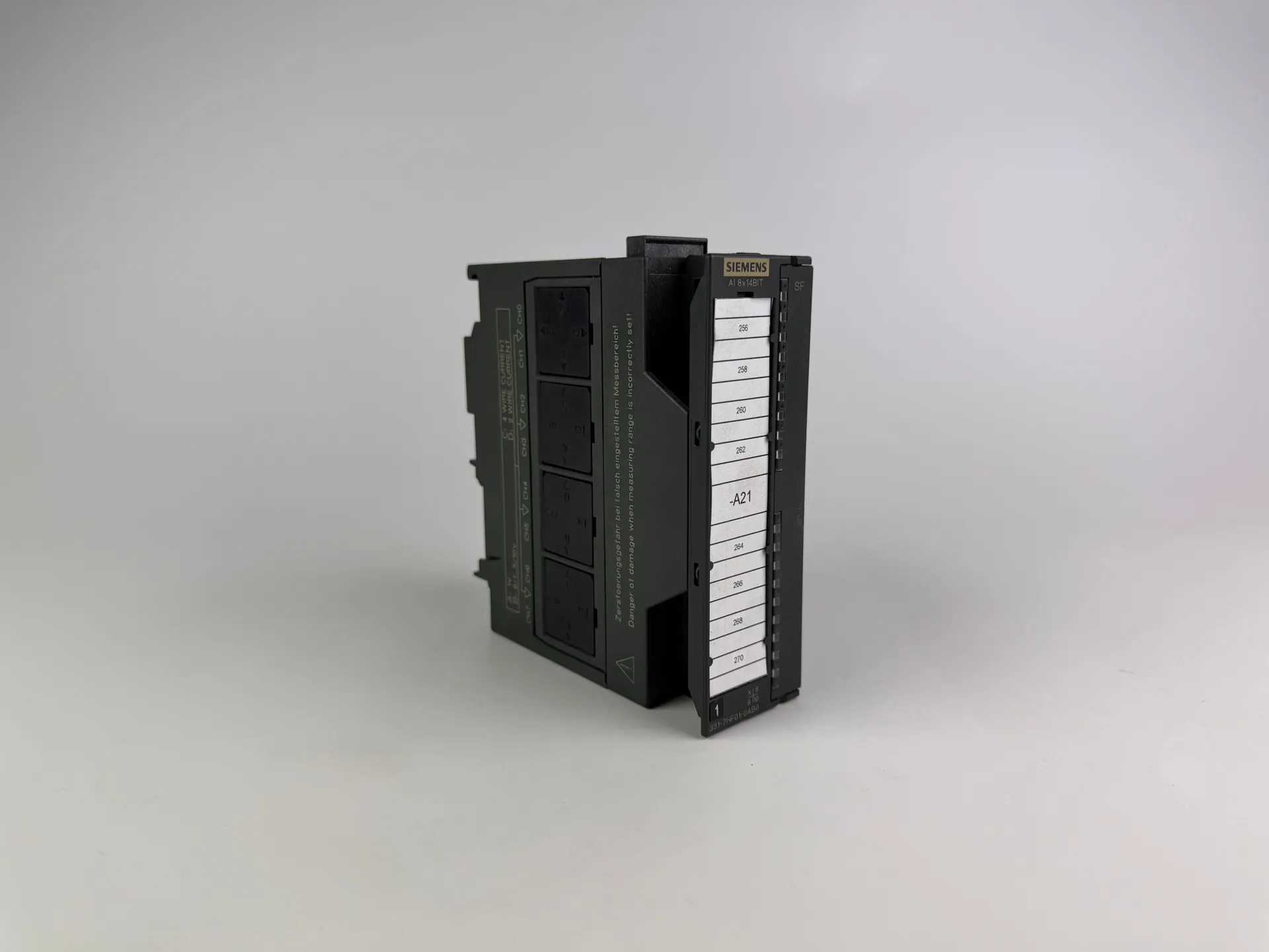 Siemens SIMATIC S7 6ES7 331-7HF01-0AB0 Analog Input Module - Image 1