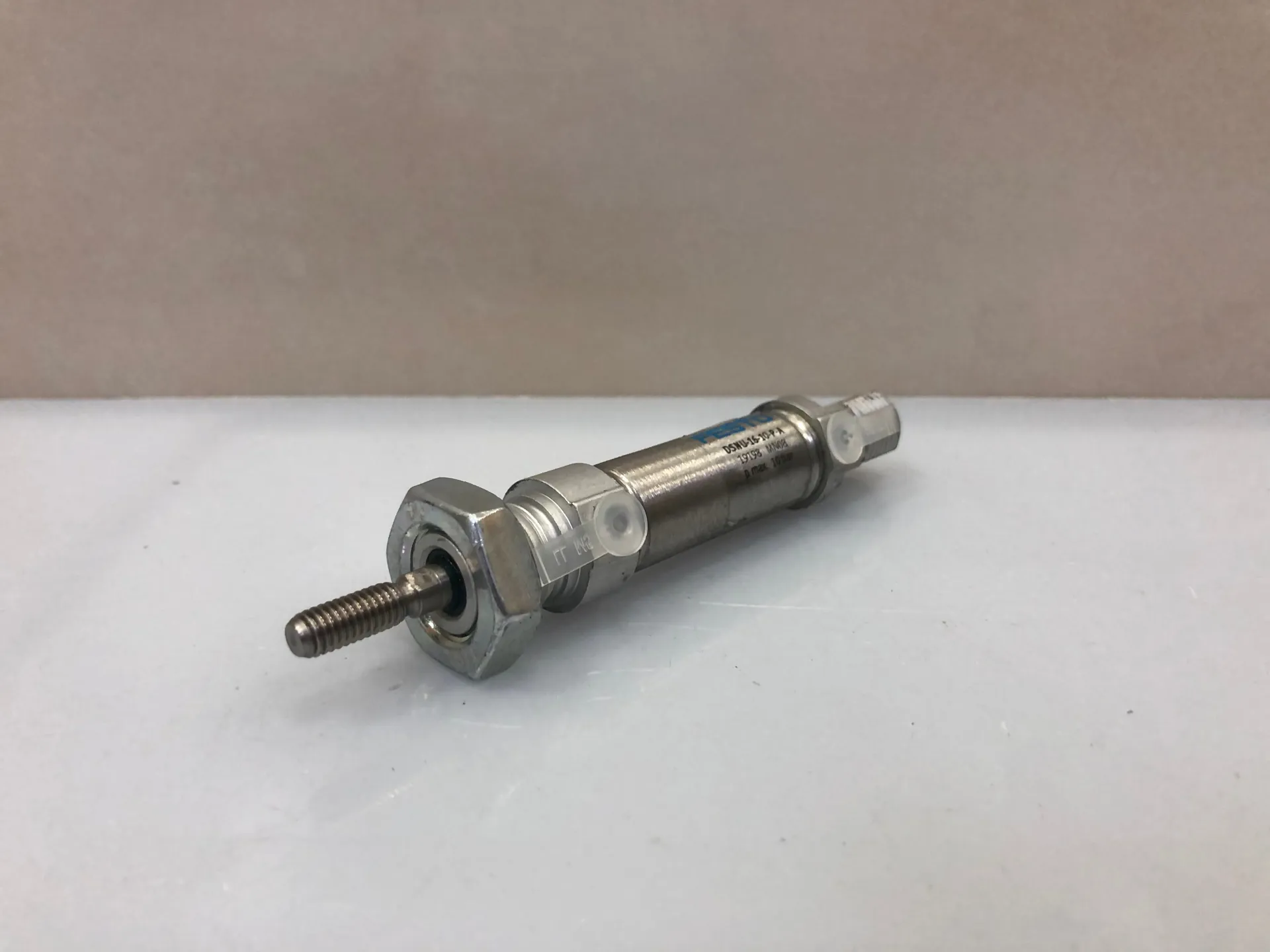 NEW FESTO PNEUMATIC CYLINDER DSNU-16-10-P-A 19198 - Thumbnail 2