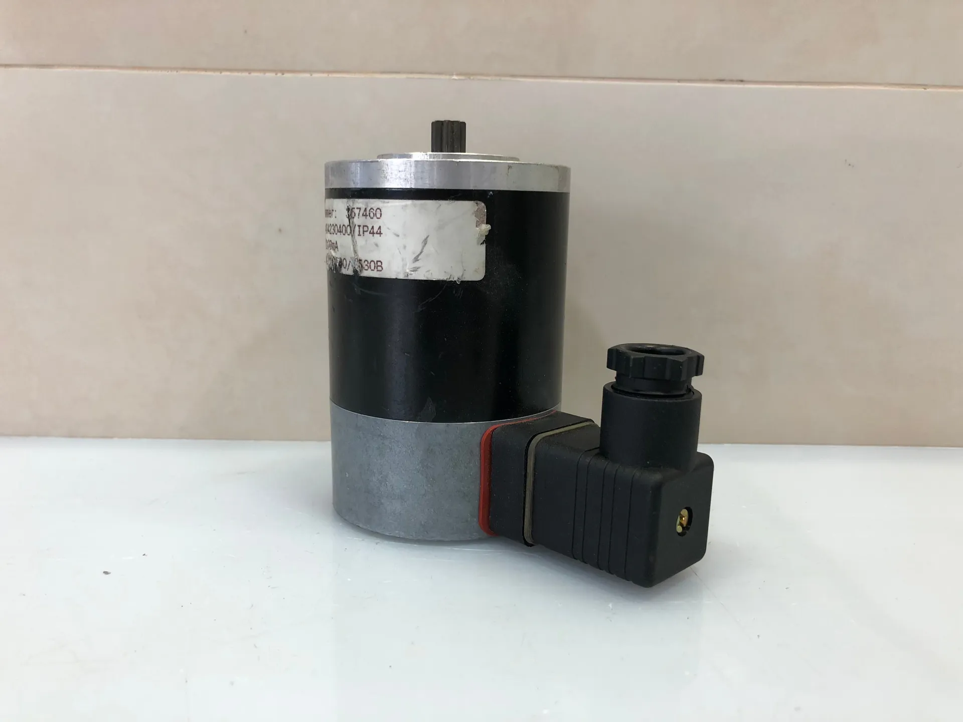 NECKAR-MOTOREN NECKAR MOTOREN 357460 G645 464230400/IP44 34W 24V - Image 1