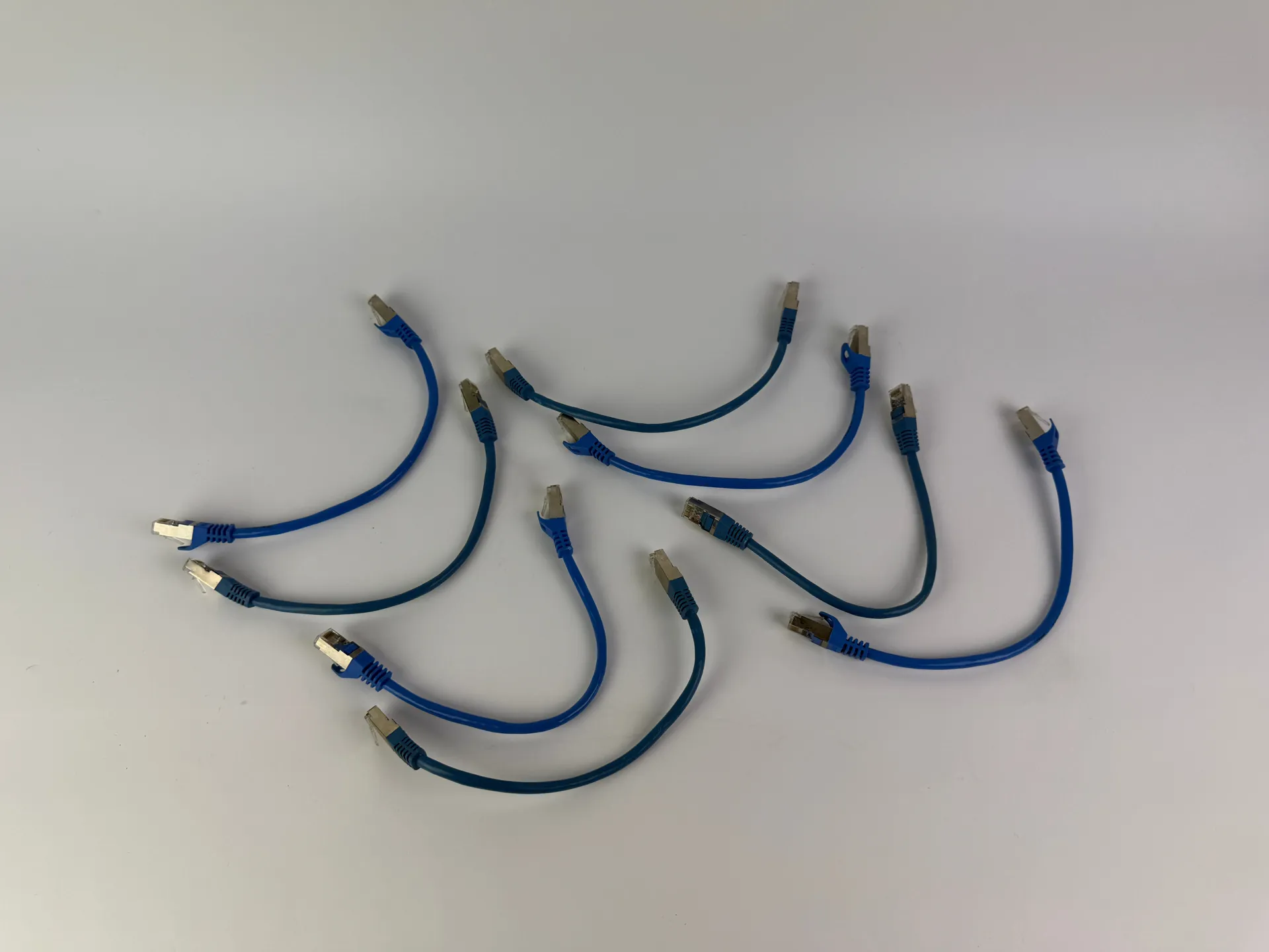 1x Inline CAT5e SFTP Ethernet Patch Cable 0.25m RJ45 Shielded 26AWG Blue 300MHz - Thumbnail 8
