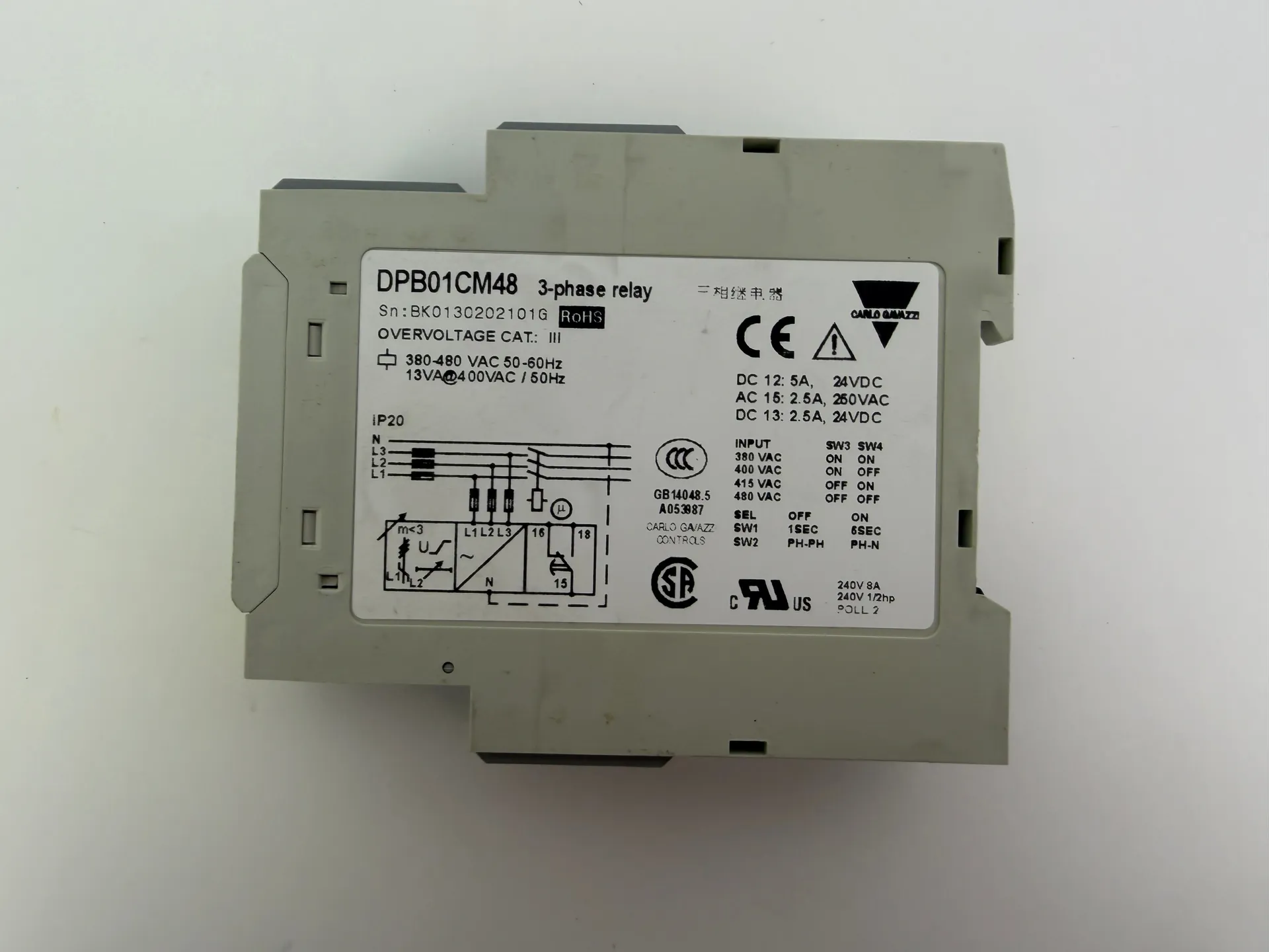 1x Carlo Gavazzi DPB01CM48 3-Phase Voltage Relay 380–480 VAC - Thumbnail 2