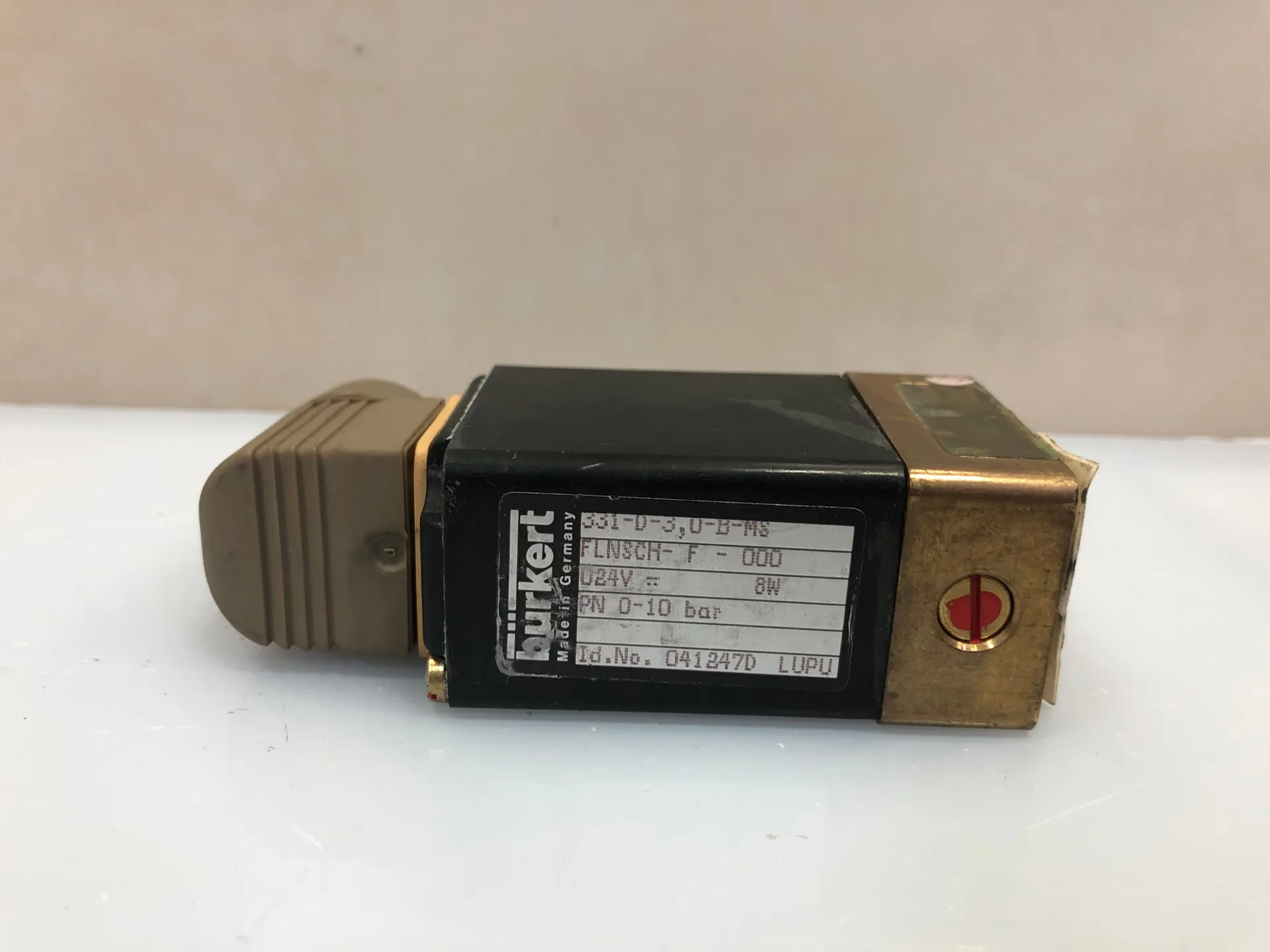 Burkert 331-D-3.0-B-MS Solenoid Valve 110V - Thumbnail 3