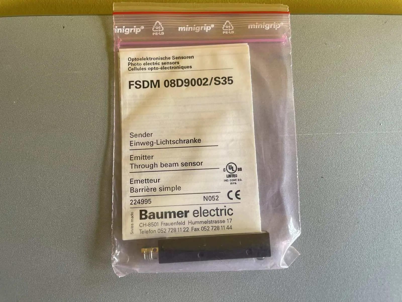 Baumer Electric Proximity Switch FSDM 08D9002/S35 - Image 1