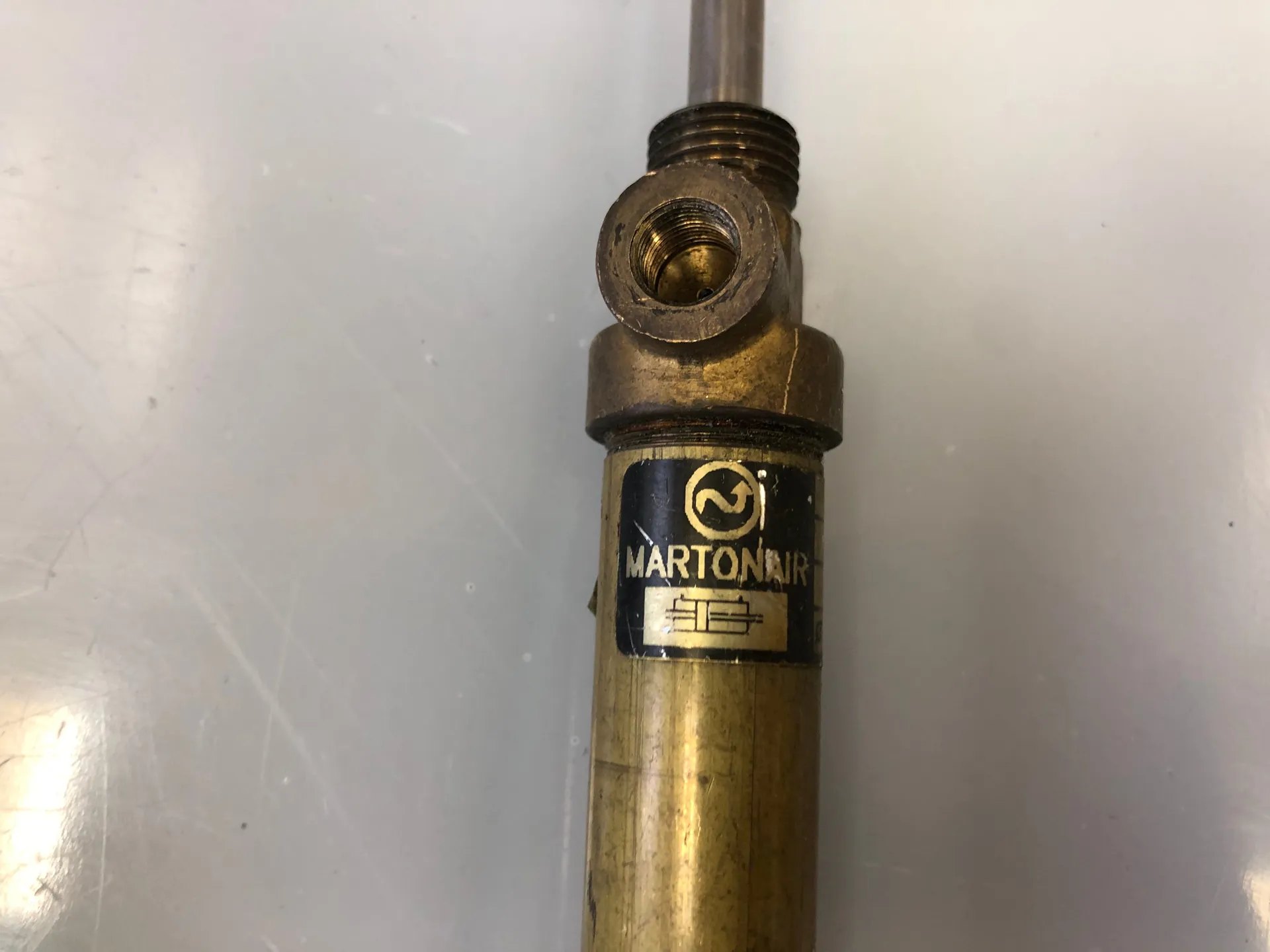 Martonair SM-771-J Pneumatic Cylinder - Image 1