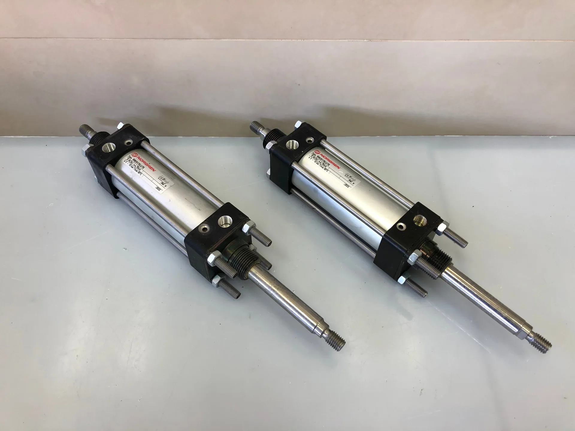 Norgren RM/9175/J/75 Pneumatic Tie‑Rod Cylinder