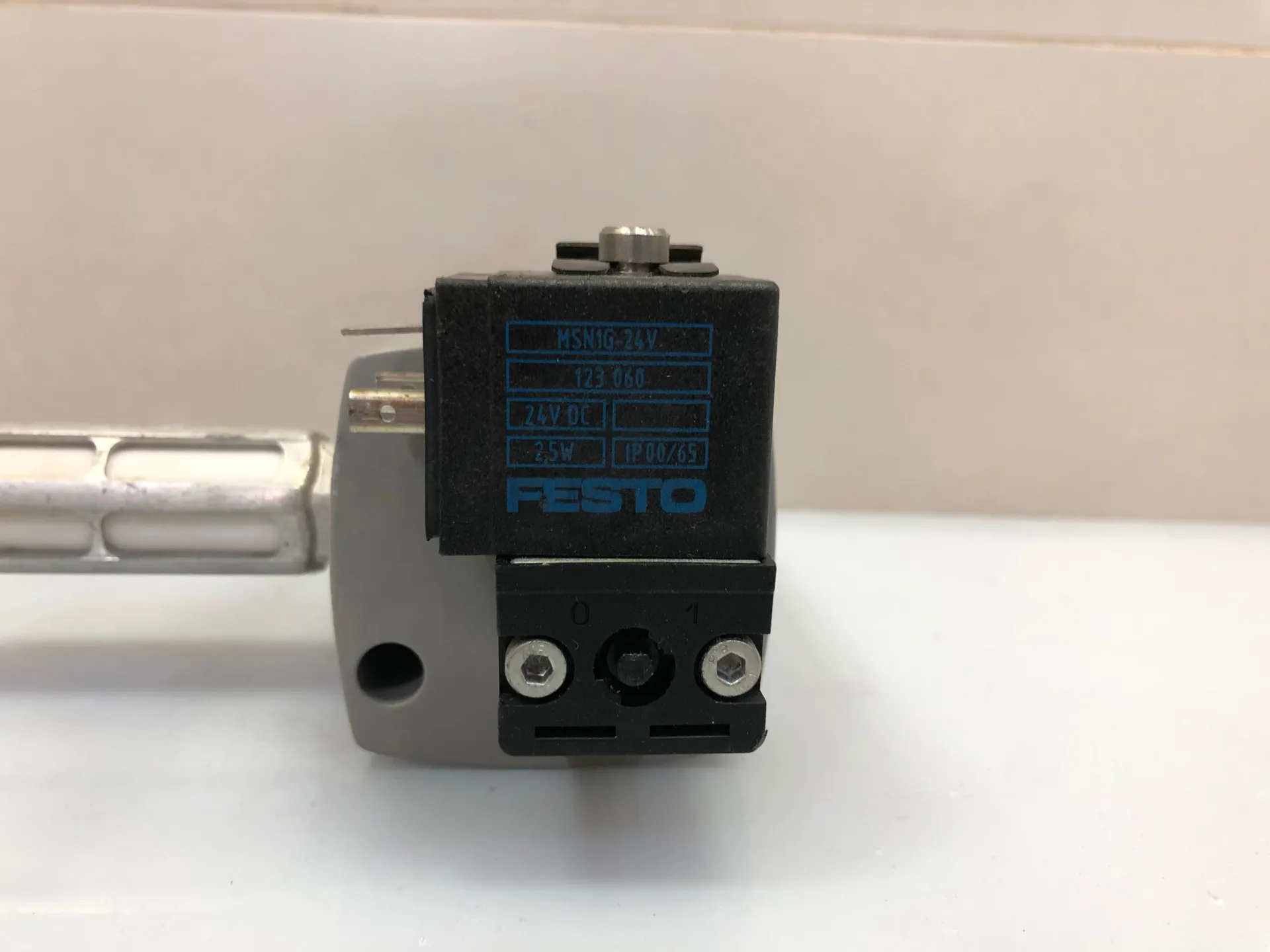 Festo HEM-M2-G1/4-10024 Solenoid Valve w/ MSN1G-24V - Thumbnail 3
