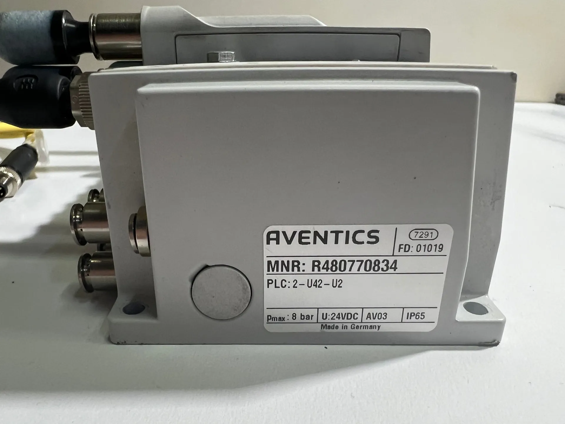 AVENTICS EtherCAT R412018225 AES-D-BC-ECAT Air Valve Island Module - Thumbnail 3