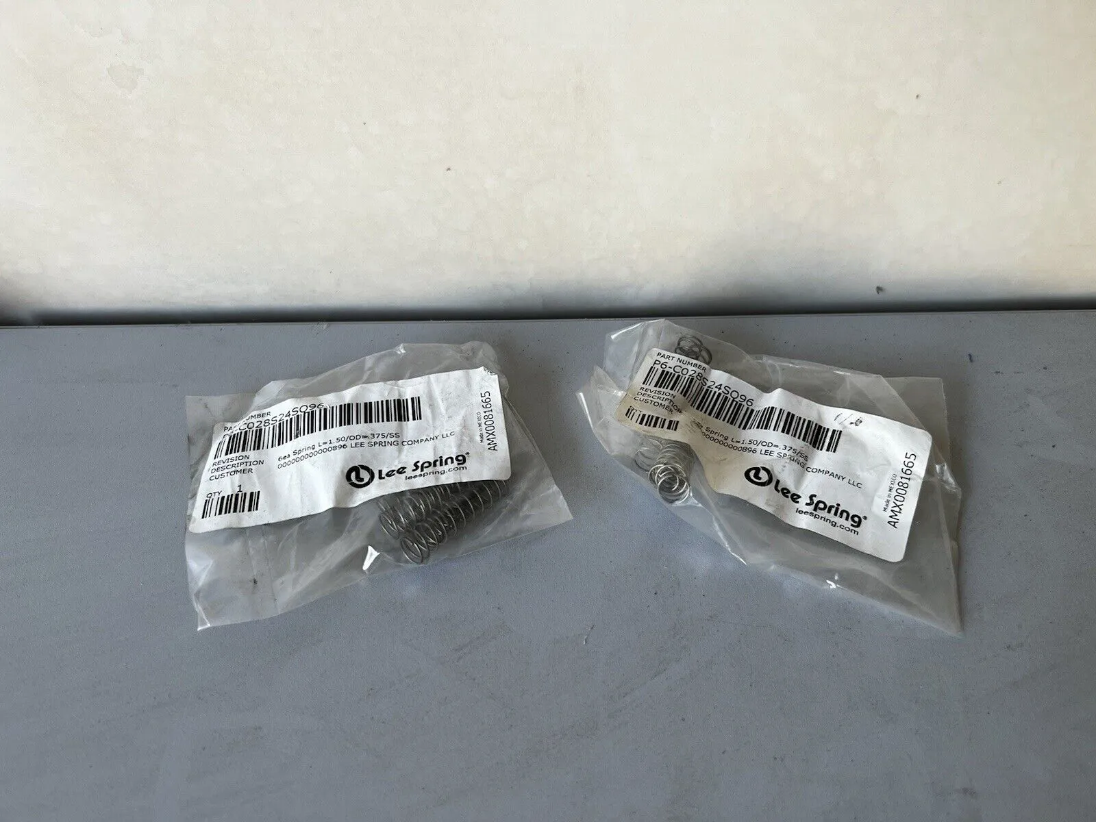 Box of 6 Lee Spring P6-C028S24SO96 L=1.50/OD=.375SS Druckfeder - Thumbnail 3