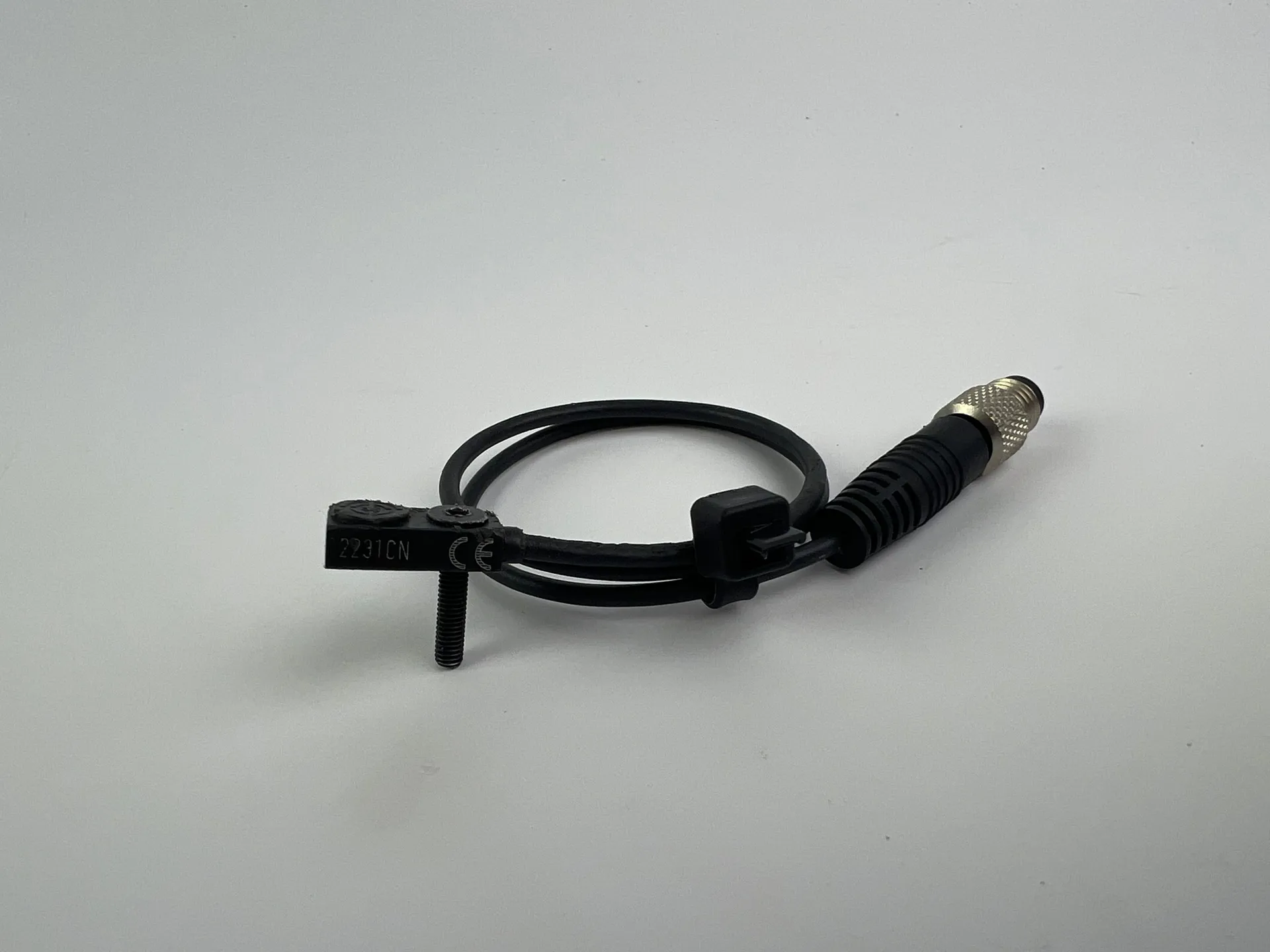 Balluff 2231CN Inductive Proximity Sensor, 30cm Cable - Image 1
