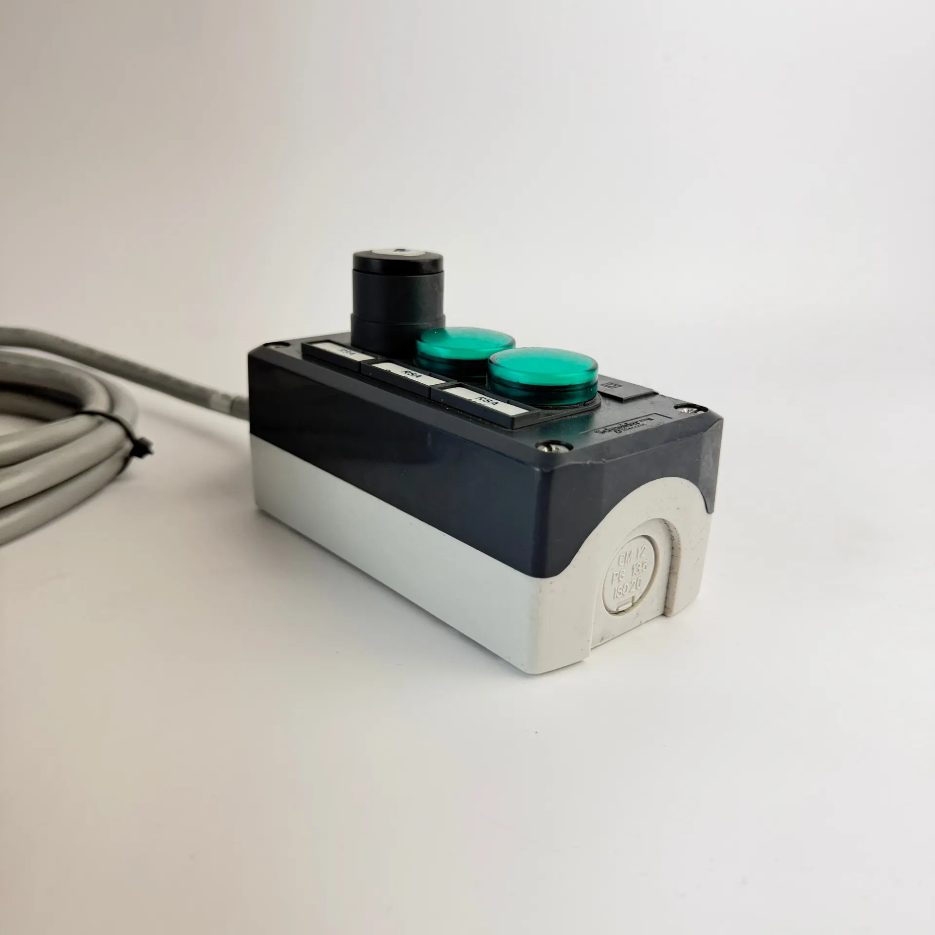 Schneider Electric XAL Control Station with Key Selector & 2 Green Pilot Lights, 2.2m Cable - Thumbnail 9