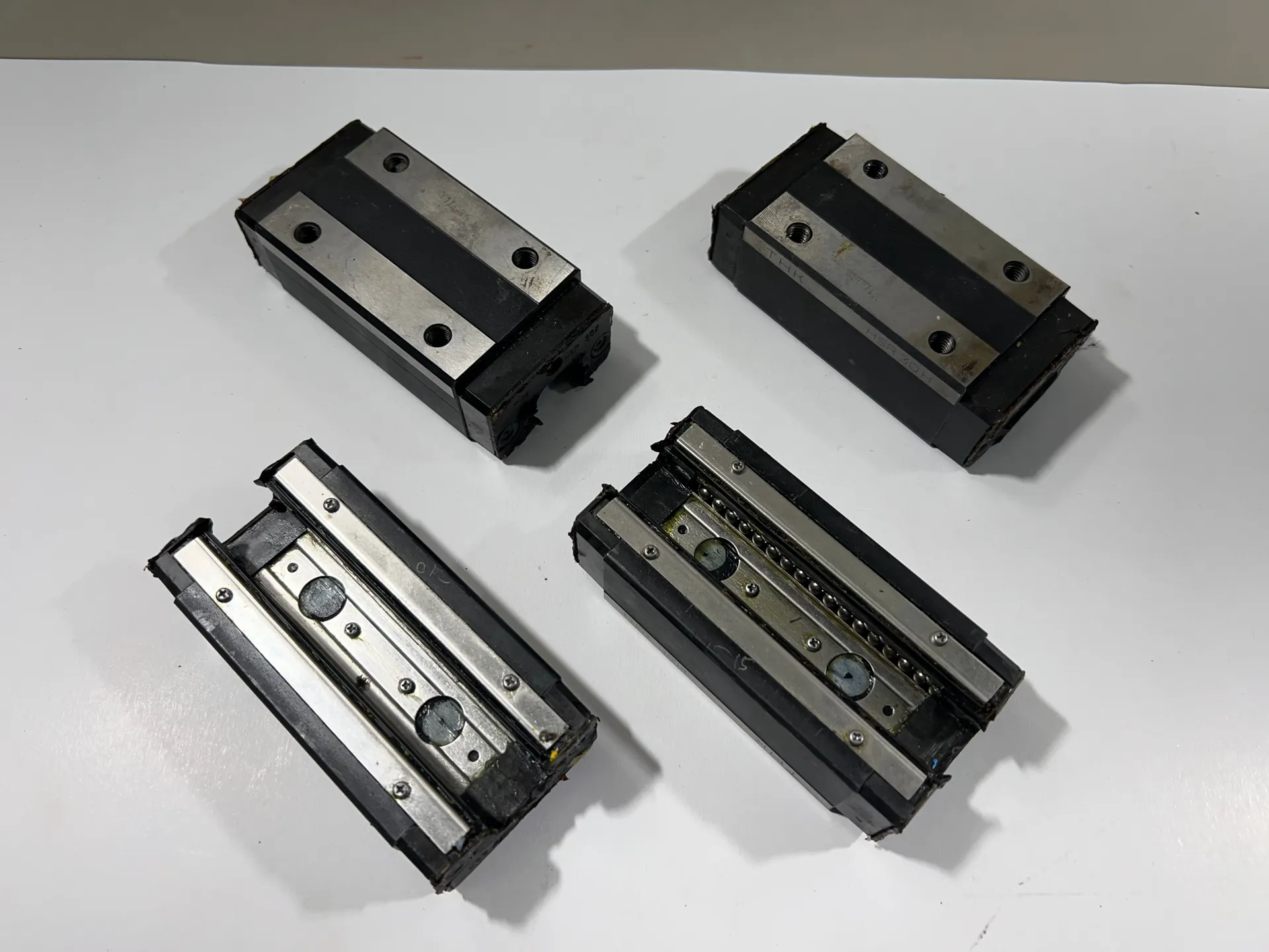 1x THK HSR 30H Linear Bearing Block - Image 1