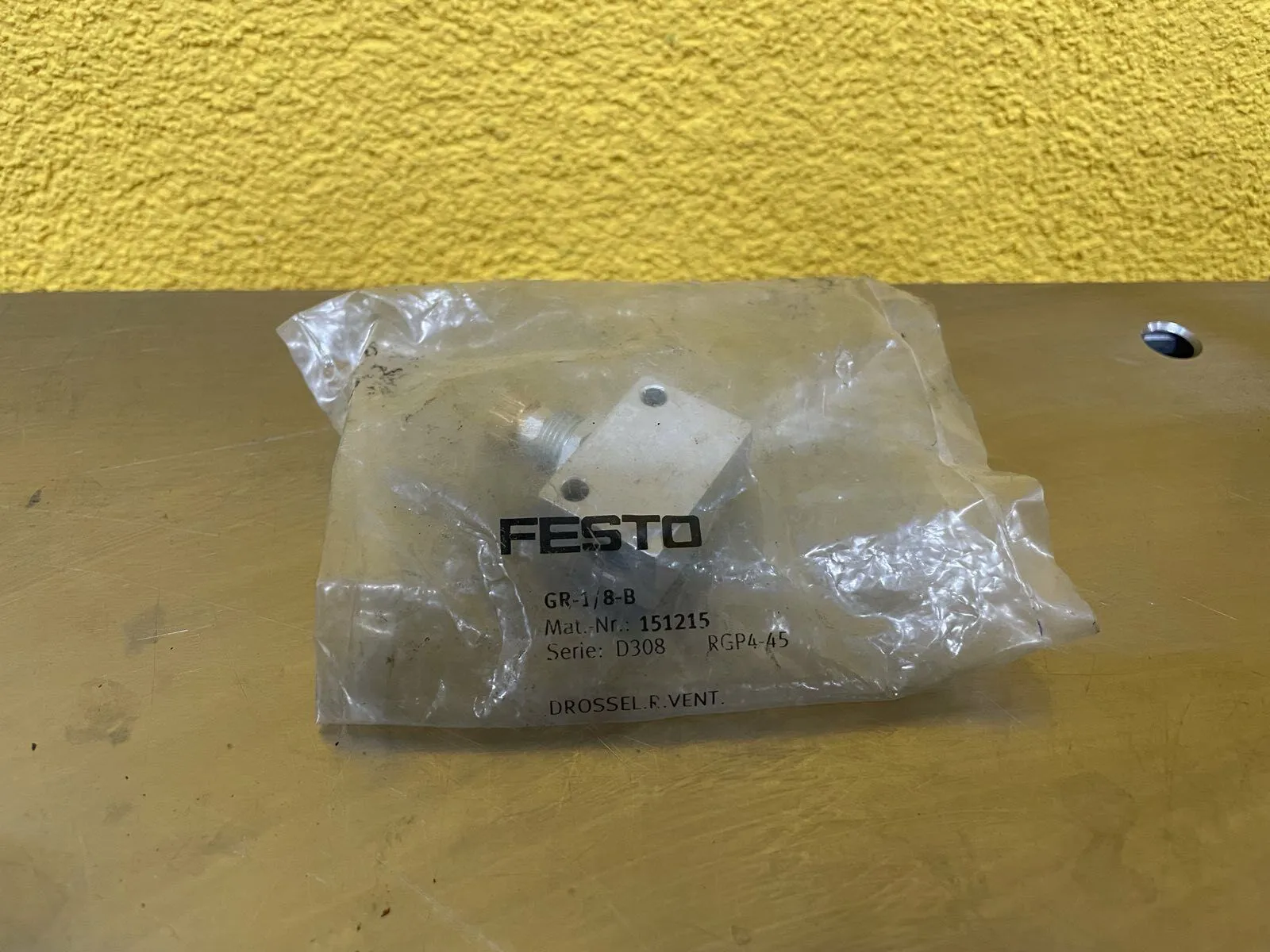 Festo GR-1/8-B 151215 1-Way Flow Control Valve - Thumbnail 2