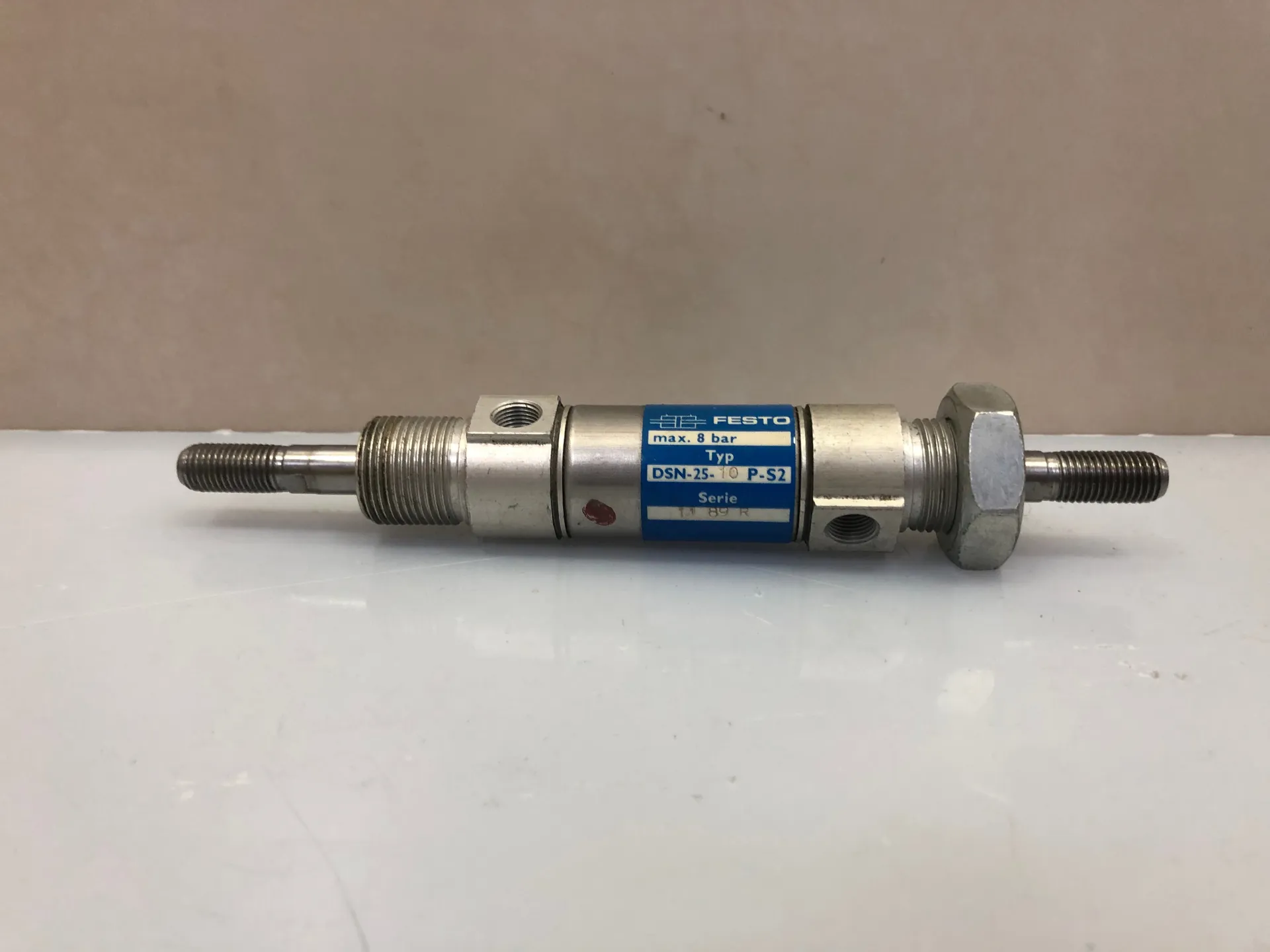1x FESTO DSN-25-10-P-S2 Pneumatic Cylinder 25mm Bore 10mm Stroke 11 89R - Thumbnail 4