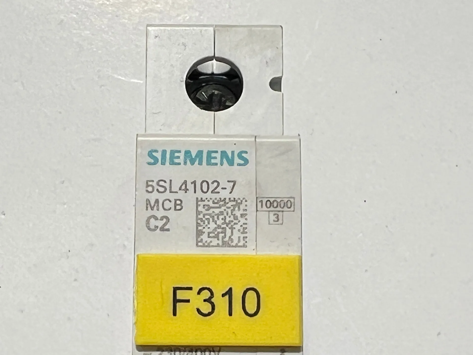 1x Siemens 5SL4102-7 Miniature Circuit Breaker MCB C2 230/400V 6kA - Thumbnail 3