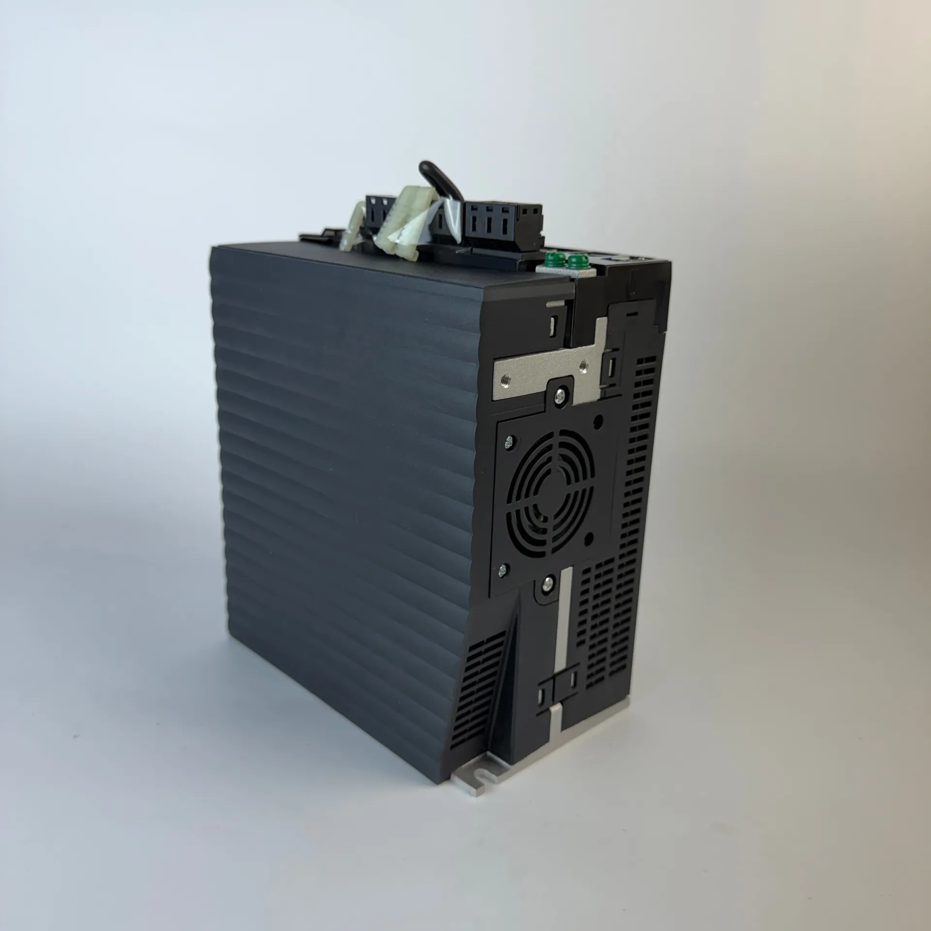 Omron R88D-KN15F-ML2 Accurax G5 1.5kW 400V AC Servo Driver MECHATROLINK-II - Thumbnail 9