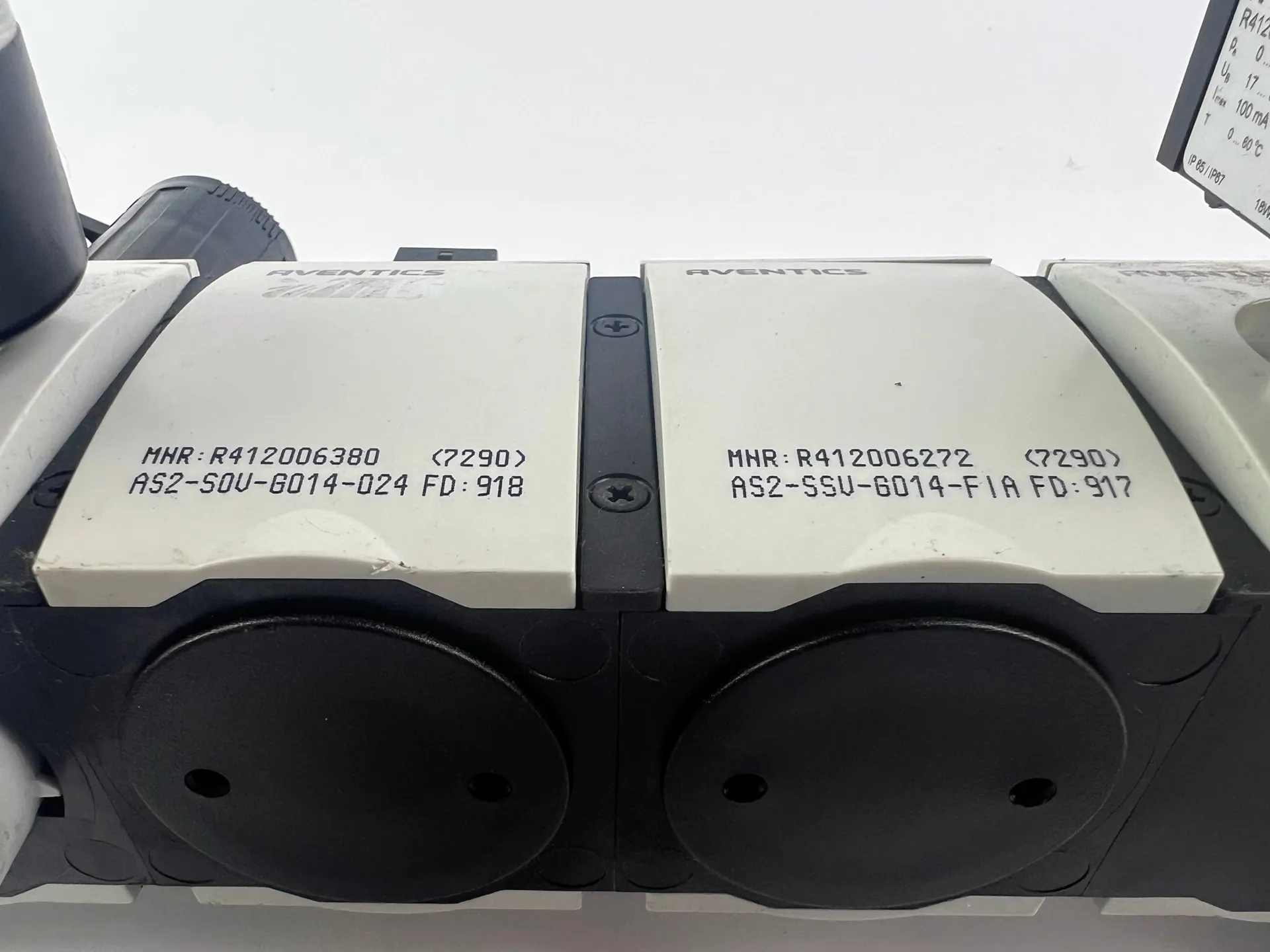 Aventics R412006256 R412006175 R412006380 R412006272 R412006250 + R412010767 Pressure Regulating Valves + 2 Cables 1,5m long - Thumbnail 7