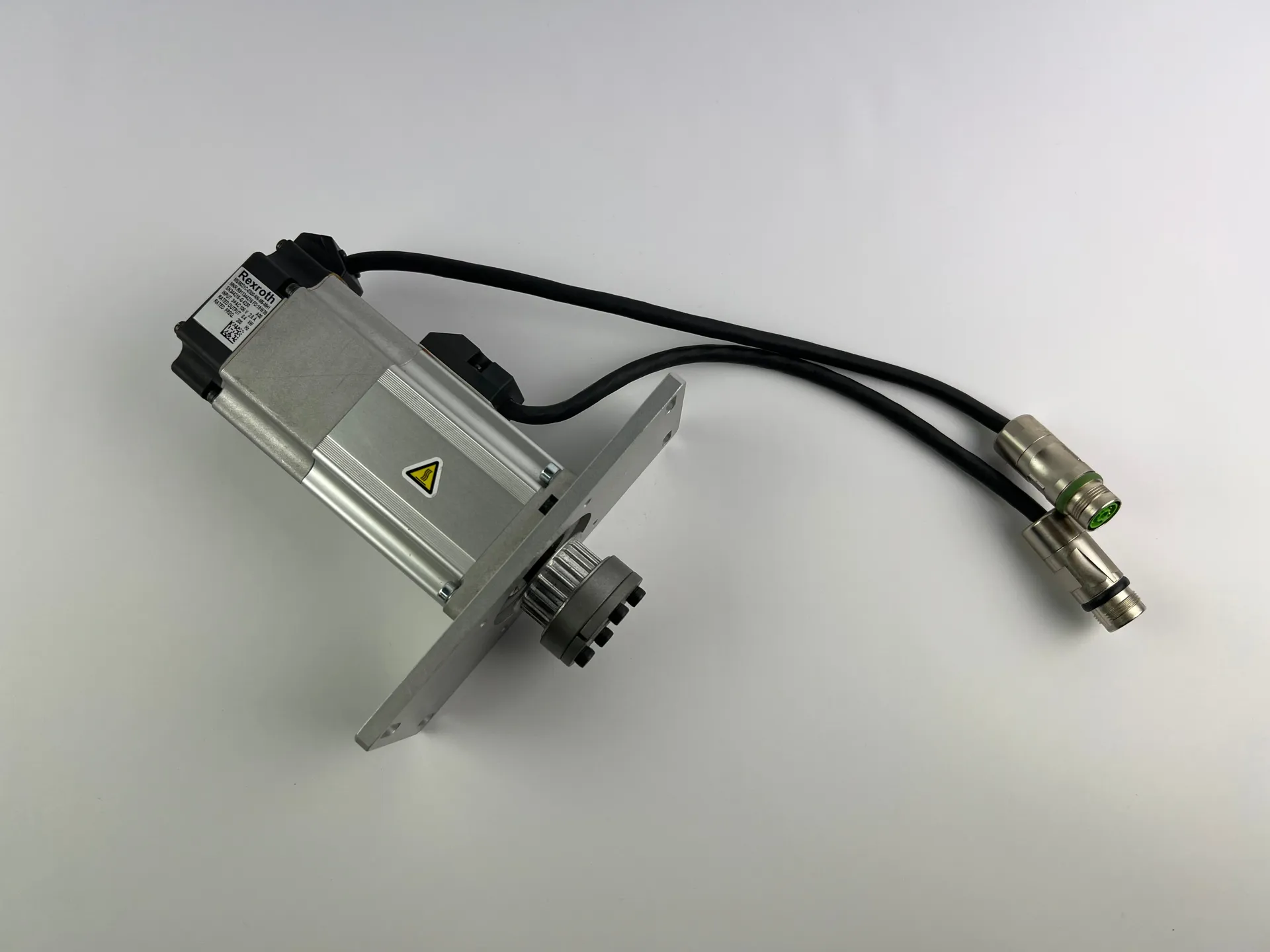 Rexroth MSM031C-0300-NN-M5-MH1 / R911344216 Servo Motor - Image 1