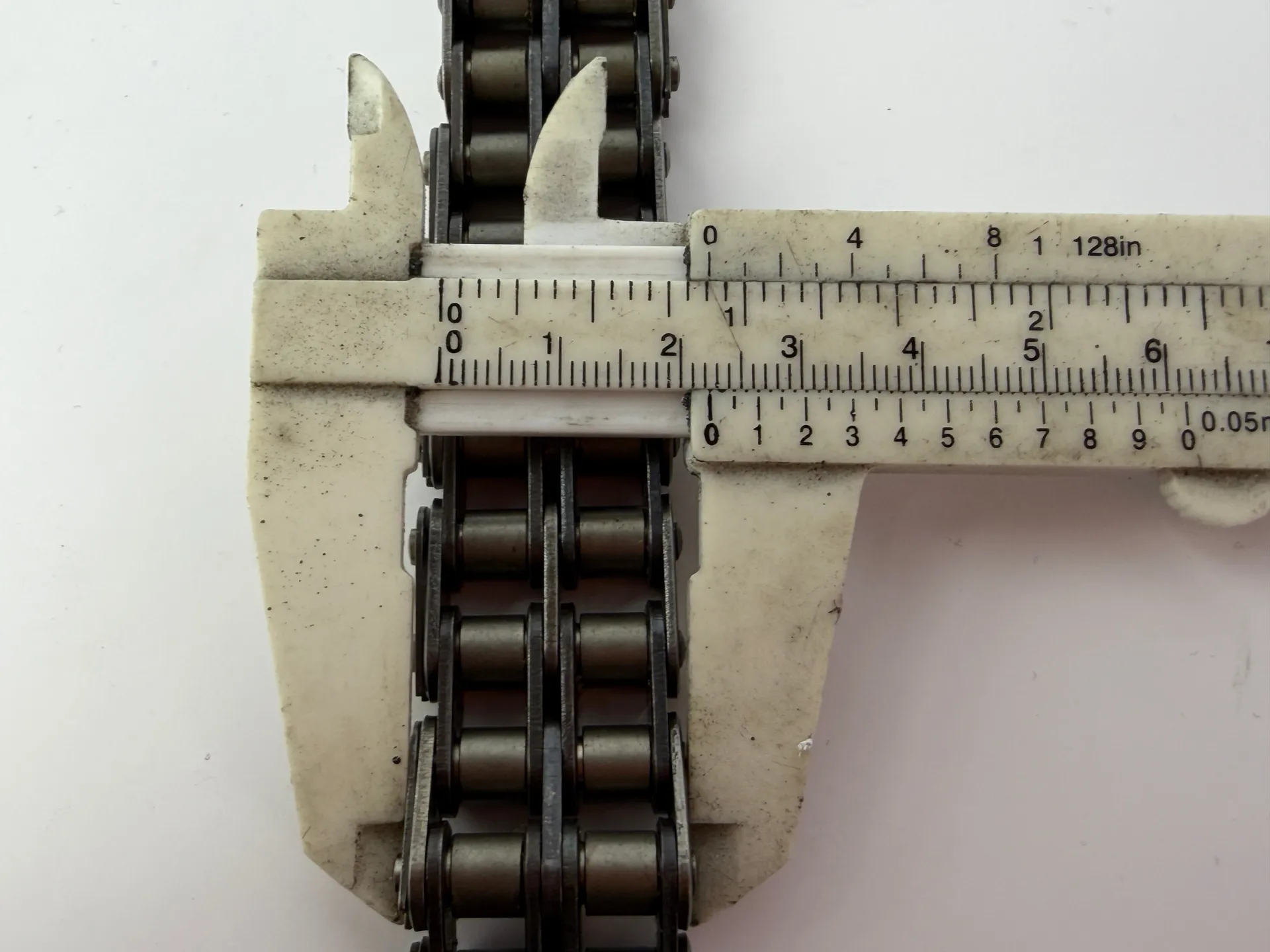 Renold England Double Roller Chain 22mm Width 27cm Length Industrial Chain - Thumbnail 4