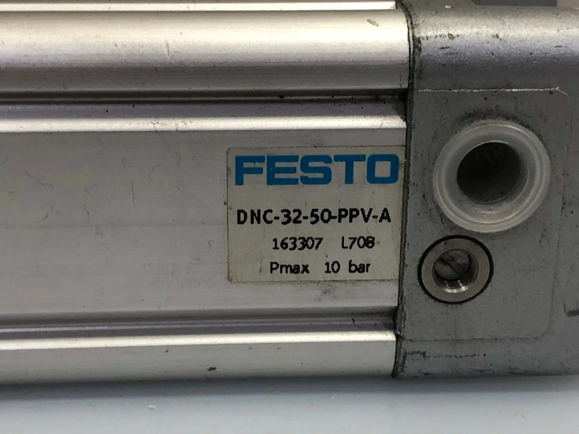1x FESTO DNC-32-50-PPV-A 163307 Pneumatic Cylinder – 32mm Bore 50mm Stroke - Thumbnail 3