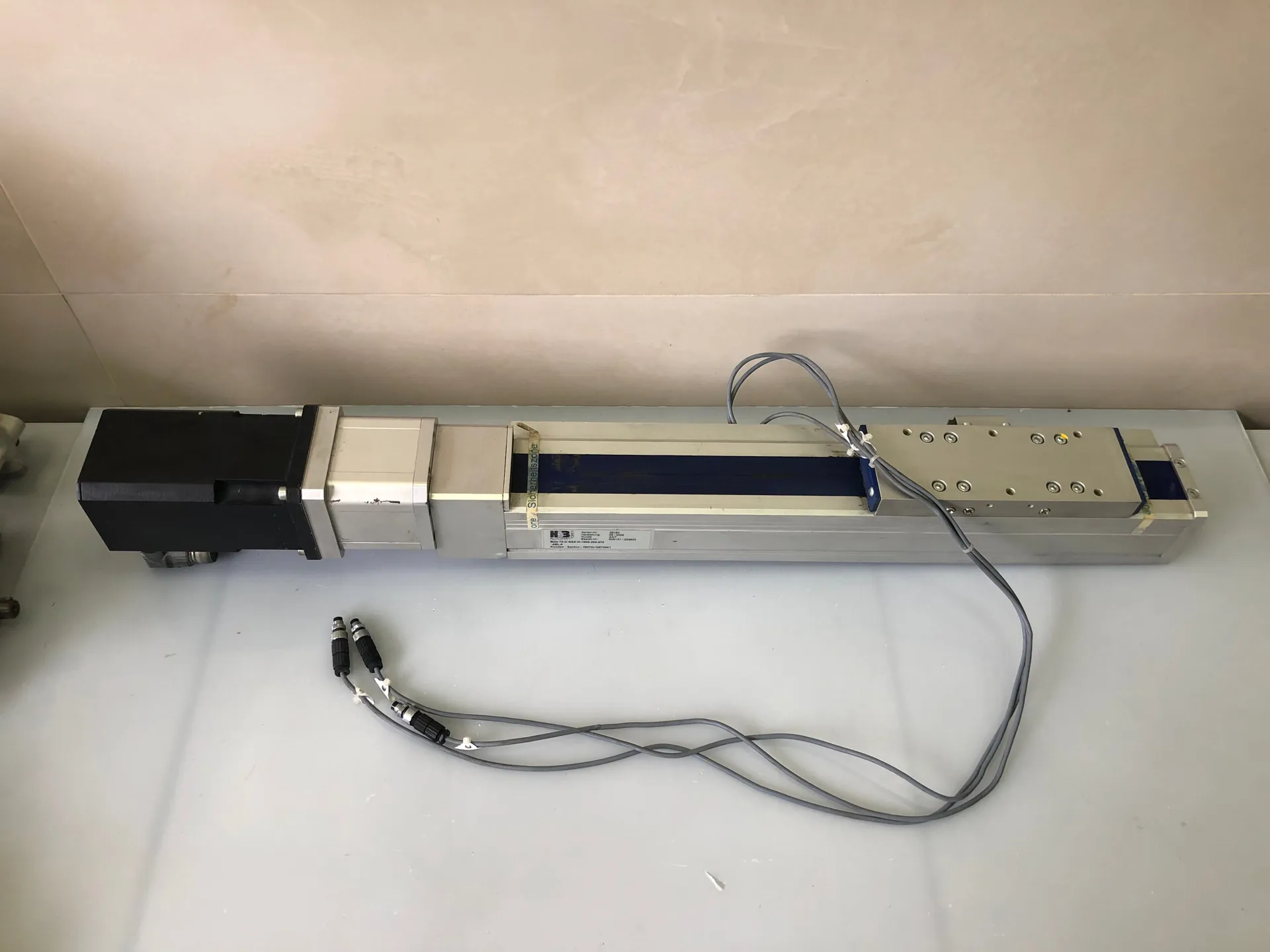 HSB Automation 70-C-SSS-M-1605-250-570-4BL-0 Linear Unit with SSD AC M2n 0150-4/1-3 Servomotor - Thumbnail 3
