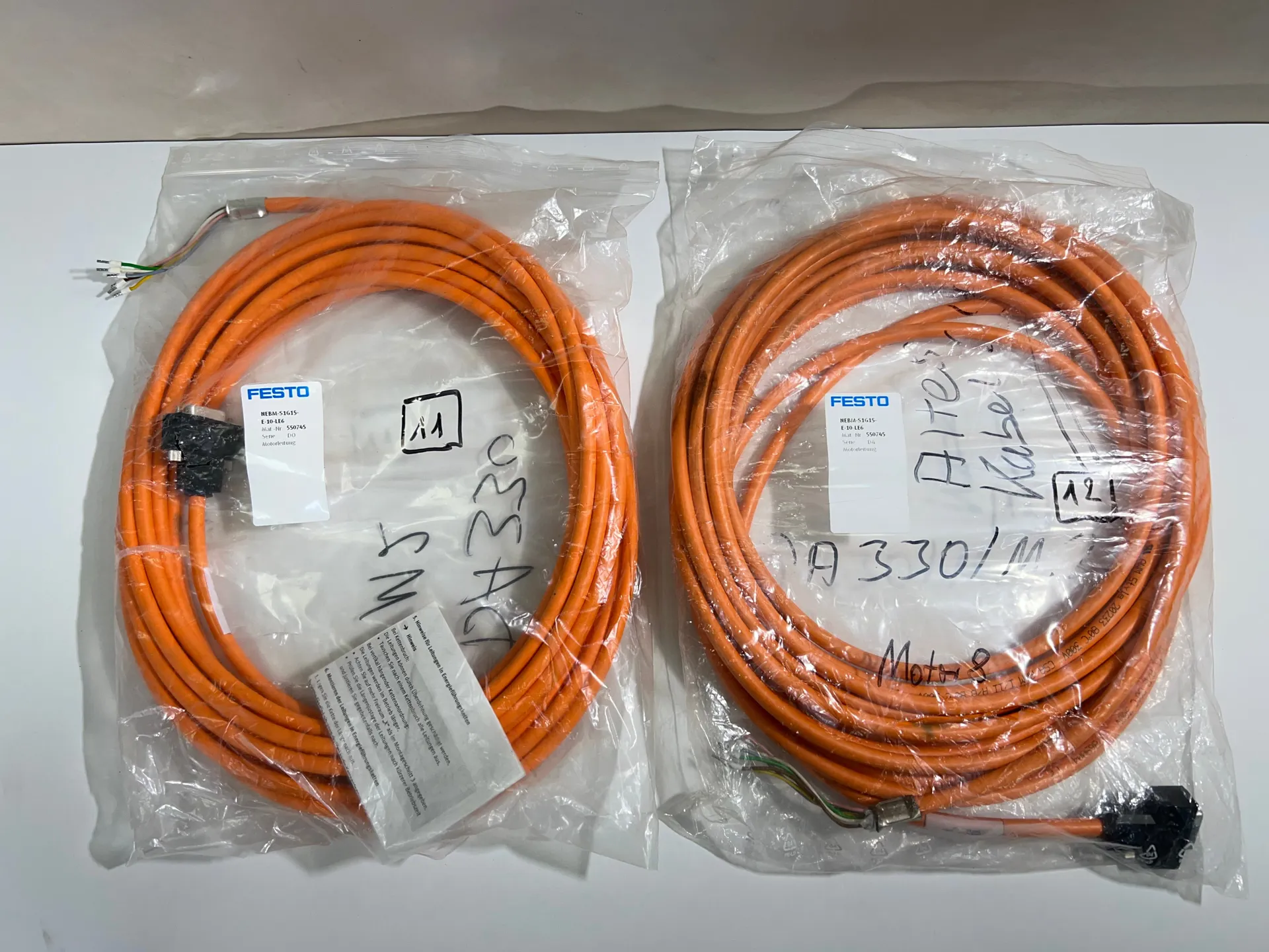 1x NEW Festo NEBM-S1G15-E-10-LE6 Connecting Cable 550745