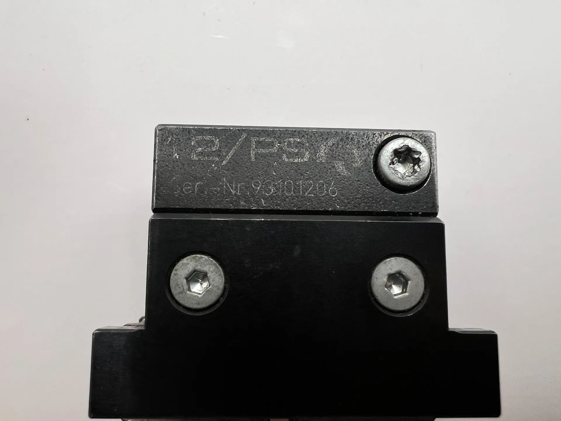 Afag 12/PS 93101206 Mounting Plate / Adapter - Image 1