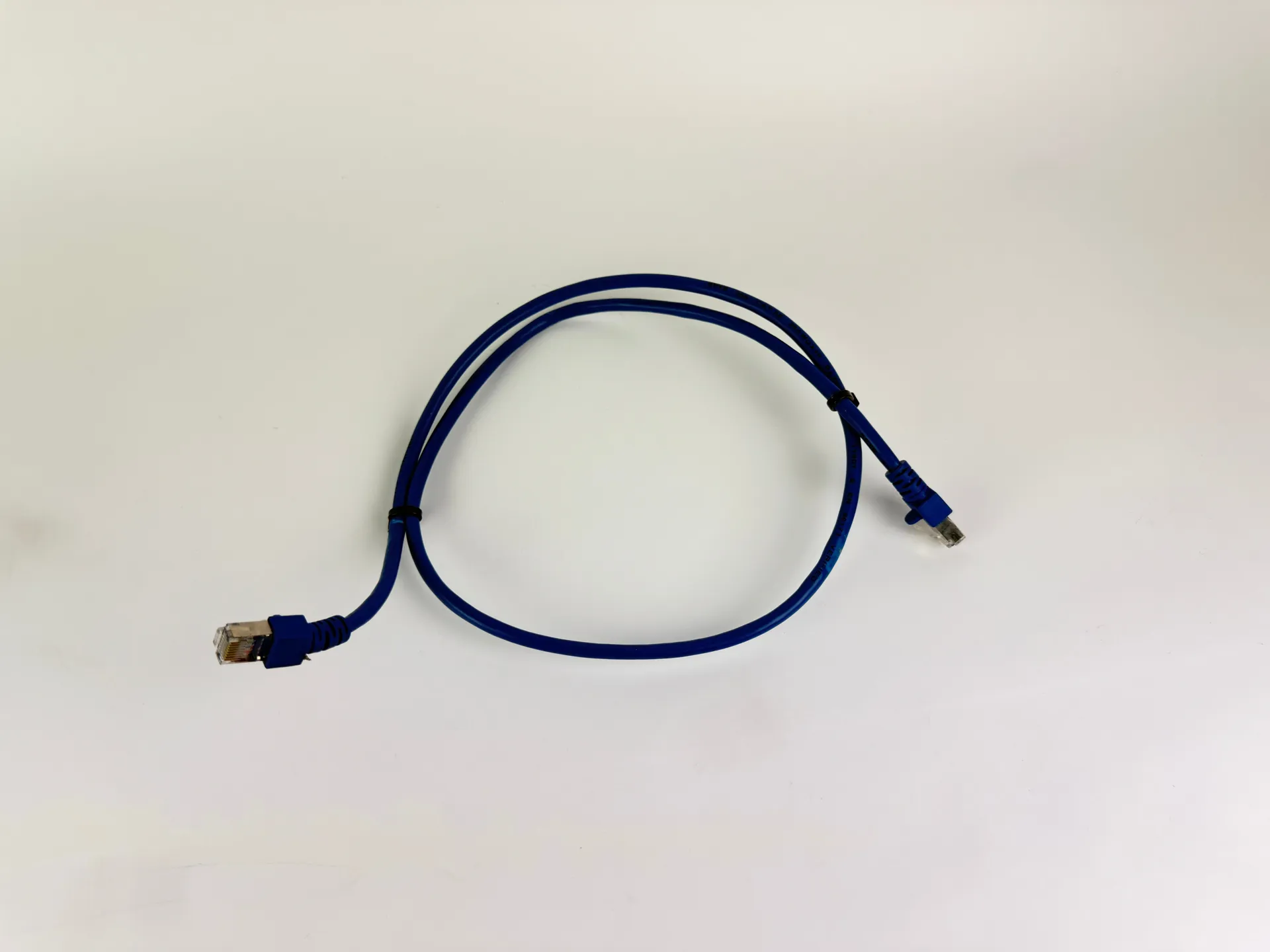 1x CAT5e SFTP Ethernet Patch Cable 1m RJ45 Shielded LAN 26AWG Blue - Thumbnail 3