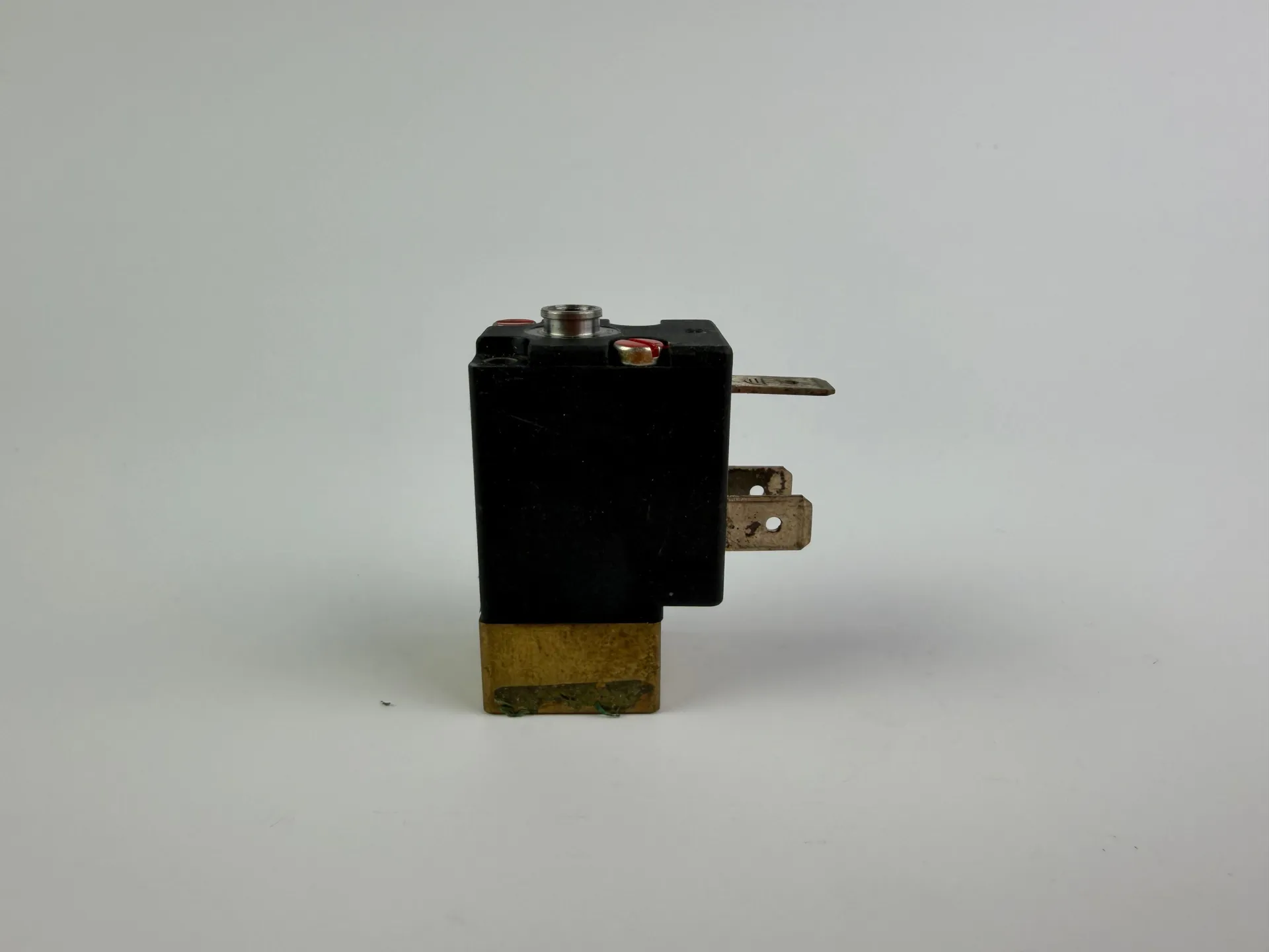 Burkert 301-D-1,6-B Solenoid Valve – Part No. 062407U - Image 1