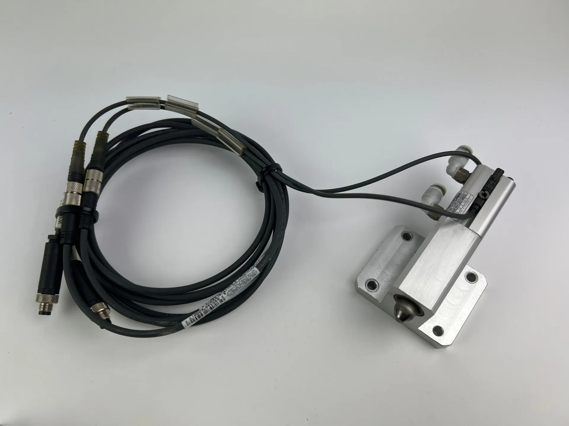 1x Aventics R412019802 SSI Short-Stroke Cylinder + 2x R412022873 Sensors - Image 1