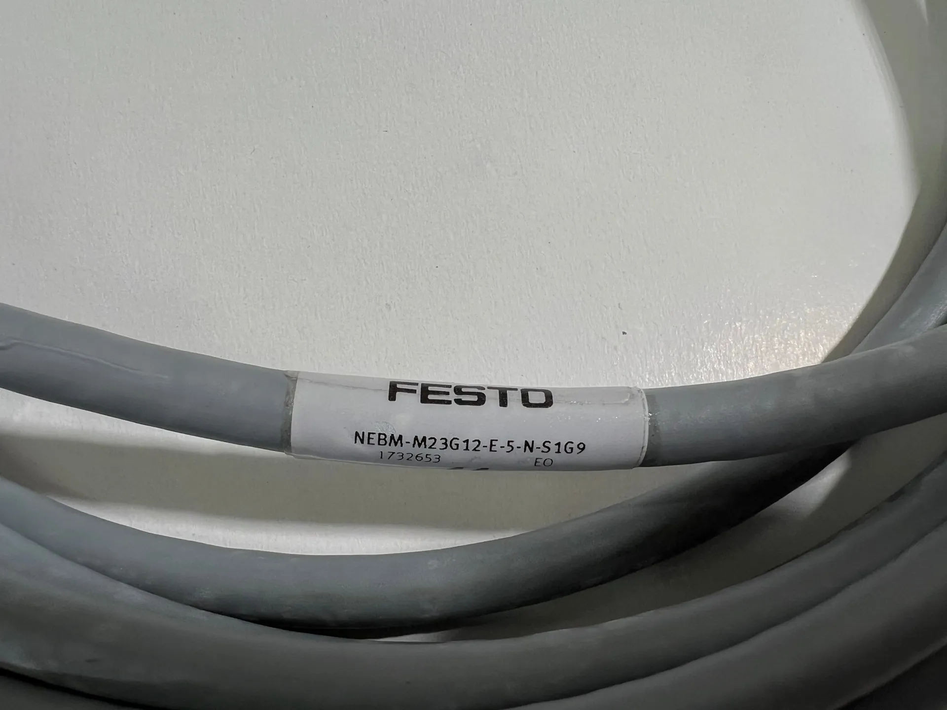 Festo NEBM-M23G12-E-5-N-S1G9 Resolver Cable 1732653