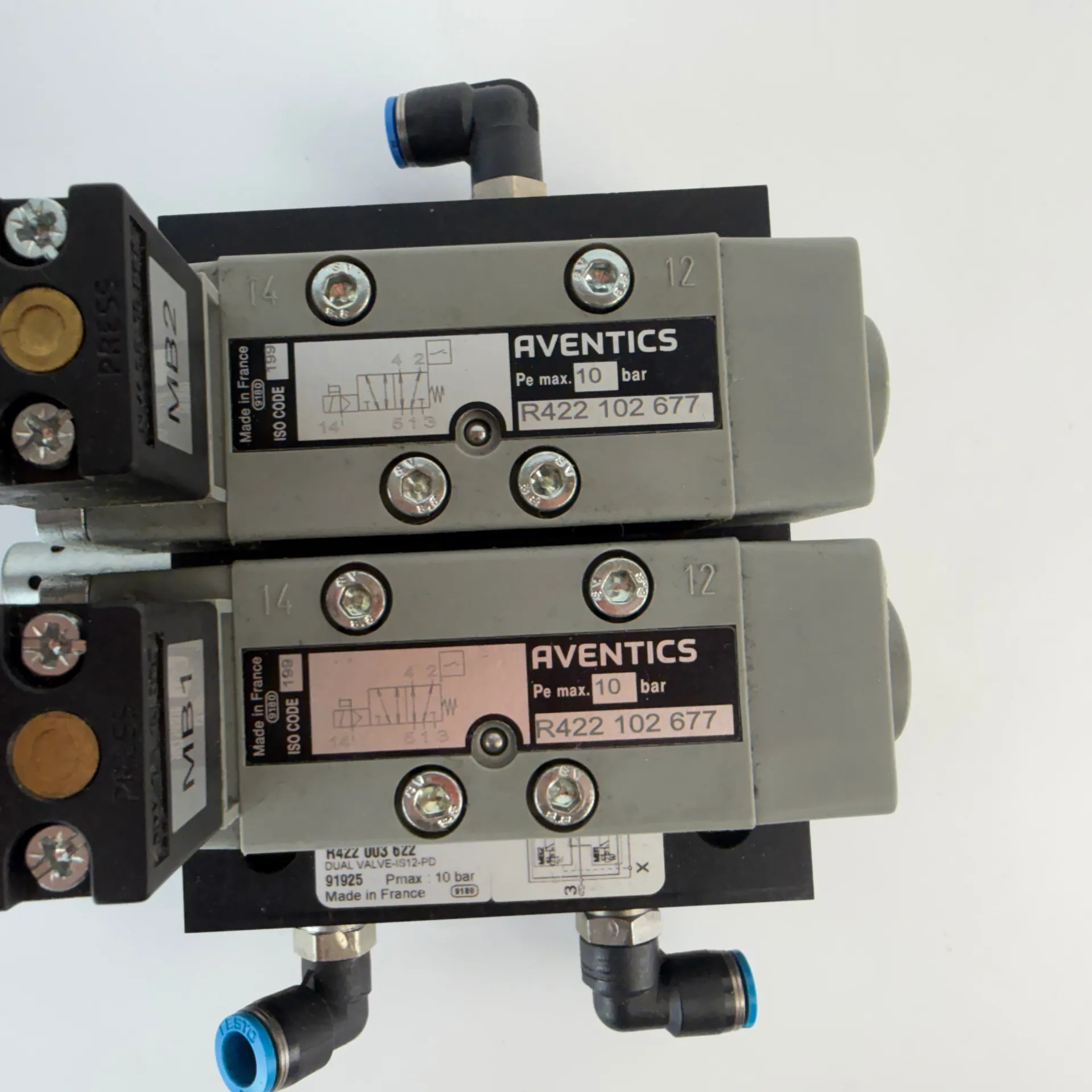 AVENTICS Dual 5/2 Pneumatic Valves R422 102 677 Valve Island R422 003 622 Sensors - Thumbnail 5