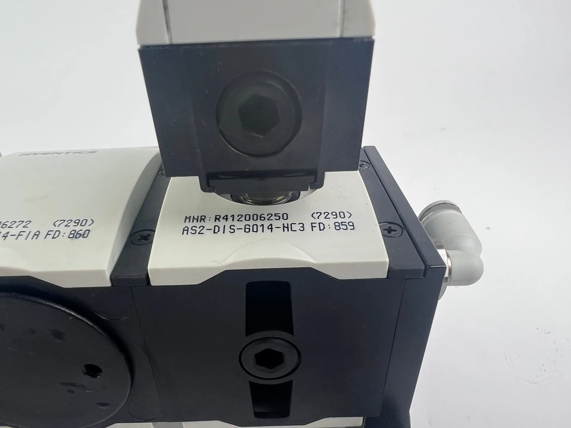 Aventics Pressure Regulating Valves R412006256 R412006175 R412006380 R412006272 R412006250 + R412010767 - Thumbnail 7