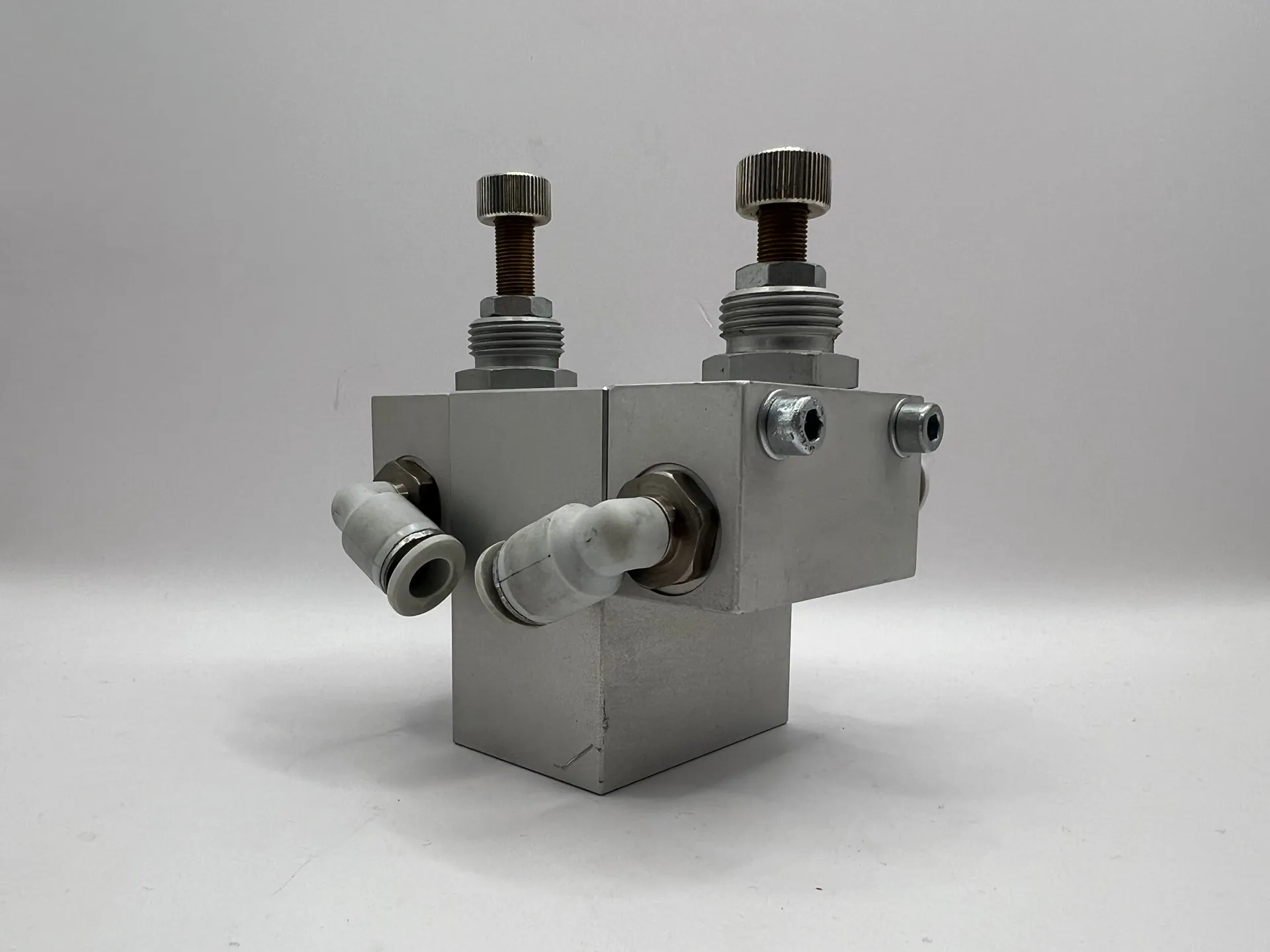 Aventics 0821201011 Solenoid Valve - Image 1
