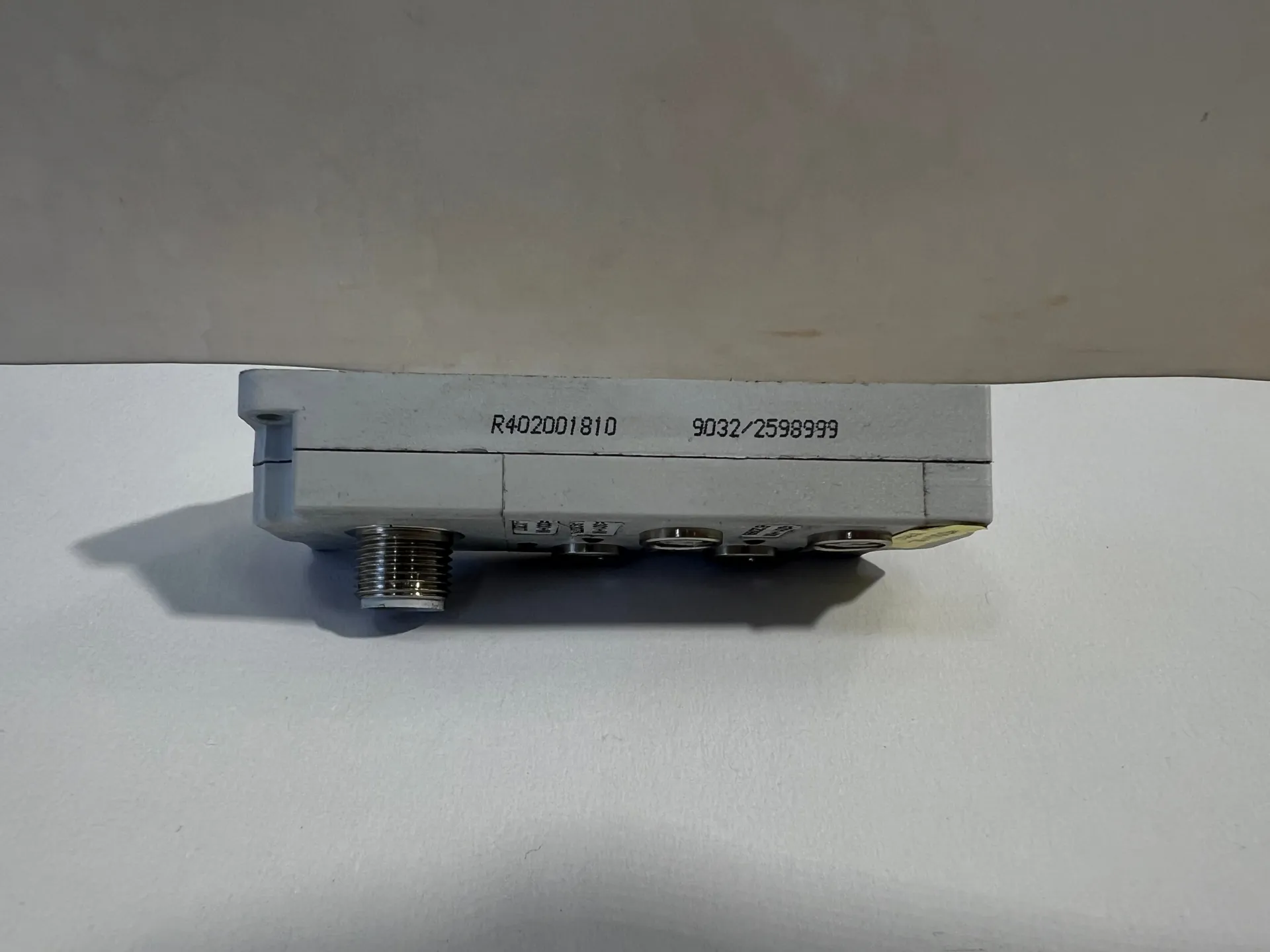 1x Rexroth AVENTICS R402001810 Passive Distributor Block Series AES - Thumbnail 4