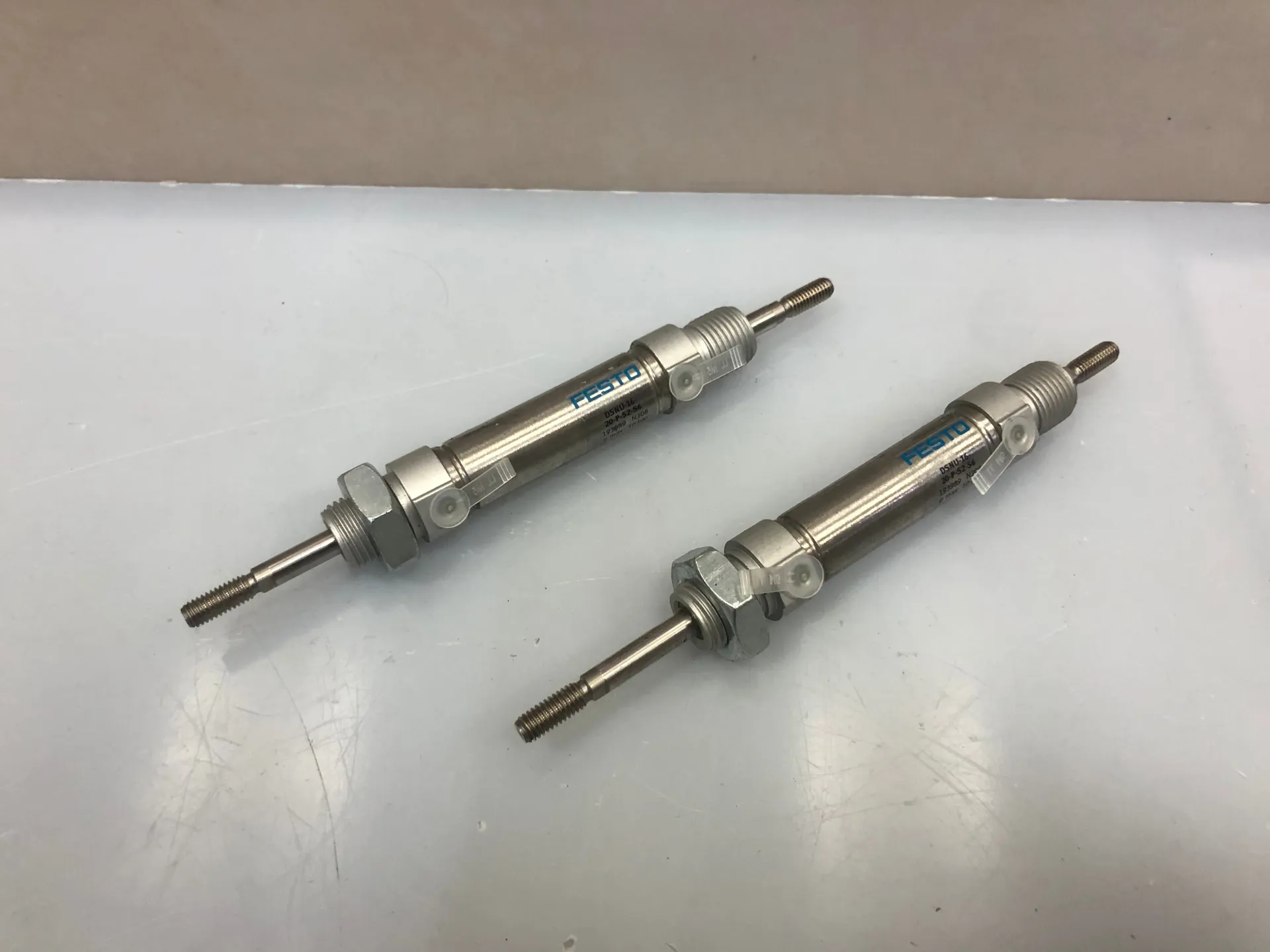 Festo DSNU-16-20-P-S2-S6 Pneumatic Cylinder 16mm Bore 20mm Stroke – 193989 - Thumbnail 2